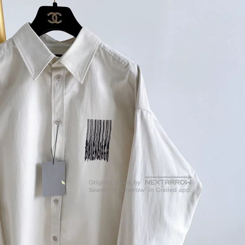 Balenciaga Balenciaga size 37 Light Colored Shirt Size US S / EU 44-46 / 1 - 4 Thumbnail