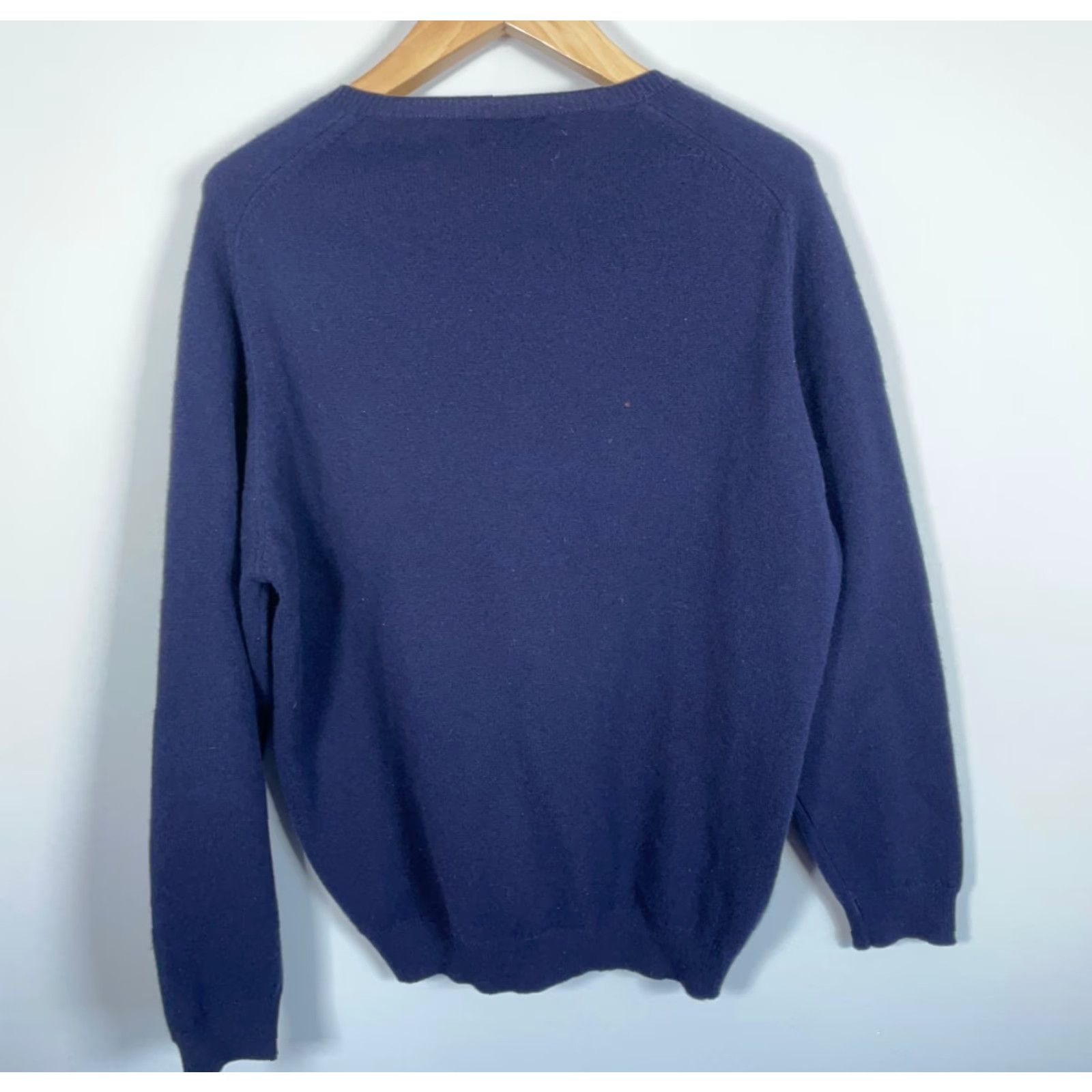Brooks Brothers VINTAGE Brooks Brothers Wool Sweater Men Large V-Neck Blue Wool Pullover 80s Preppy UK Size US L / EU 52-54 / 3 - 2 Thumbnail