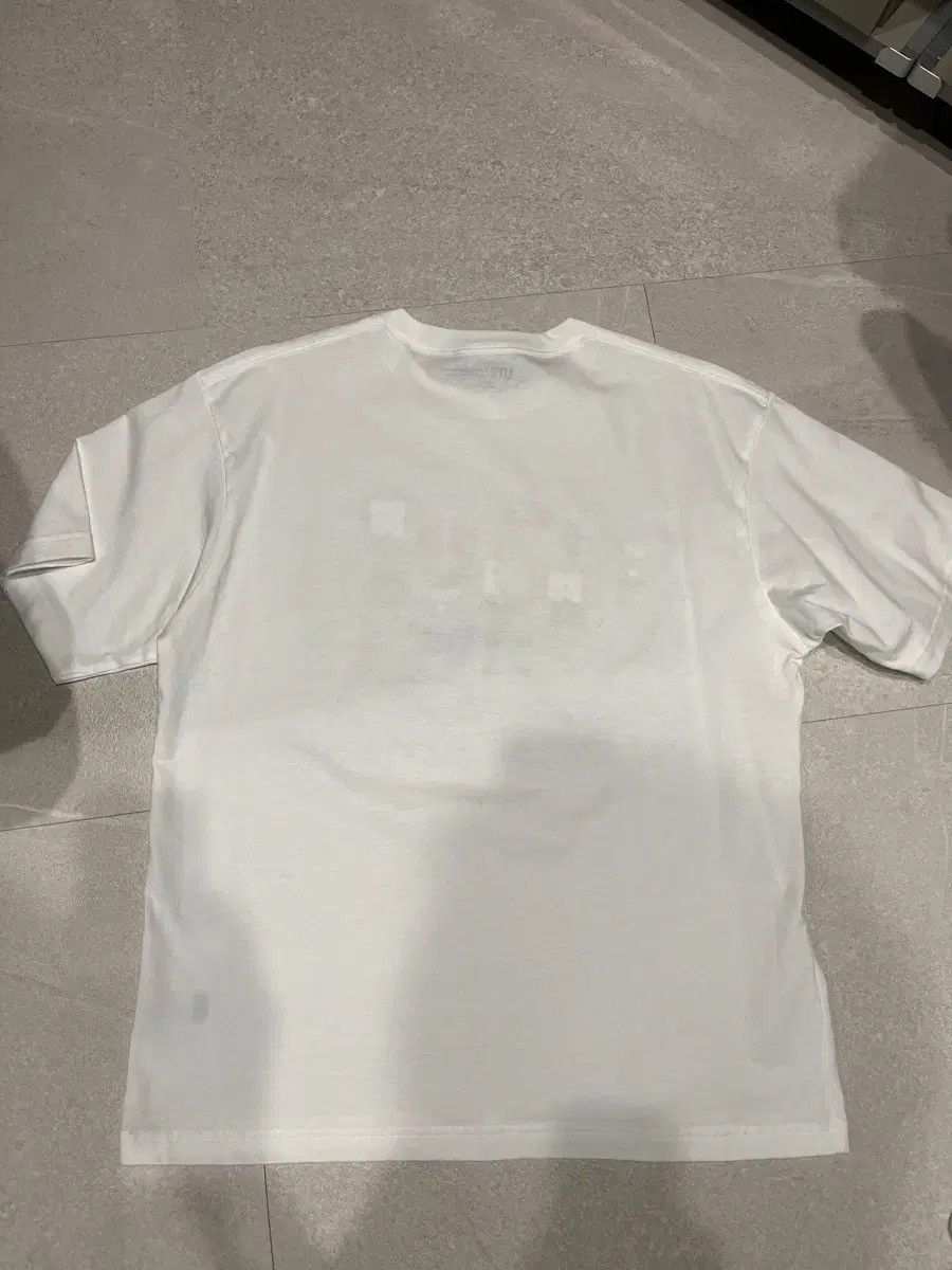 Uniqlo Uniqlo Sponge Bob t shirt Size US L / EU 52-54 / 3 - 3 Thumbnail