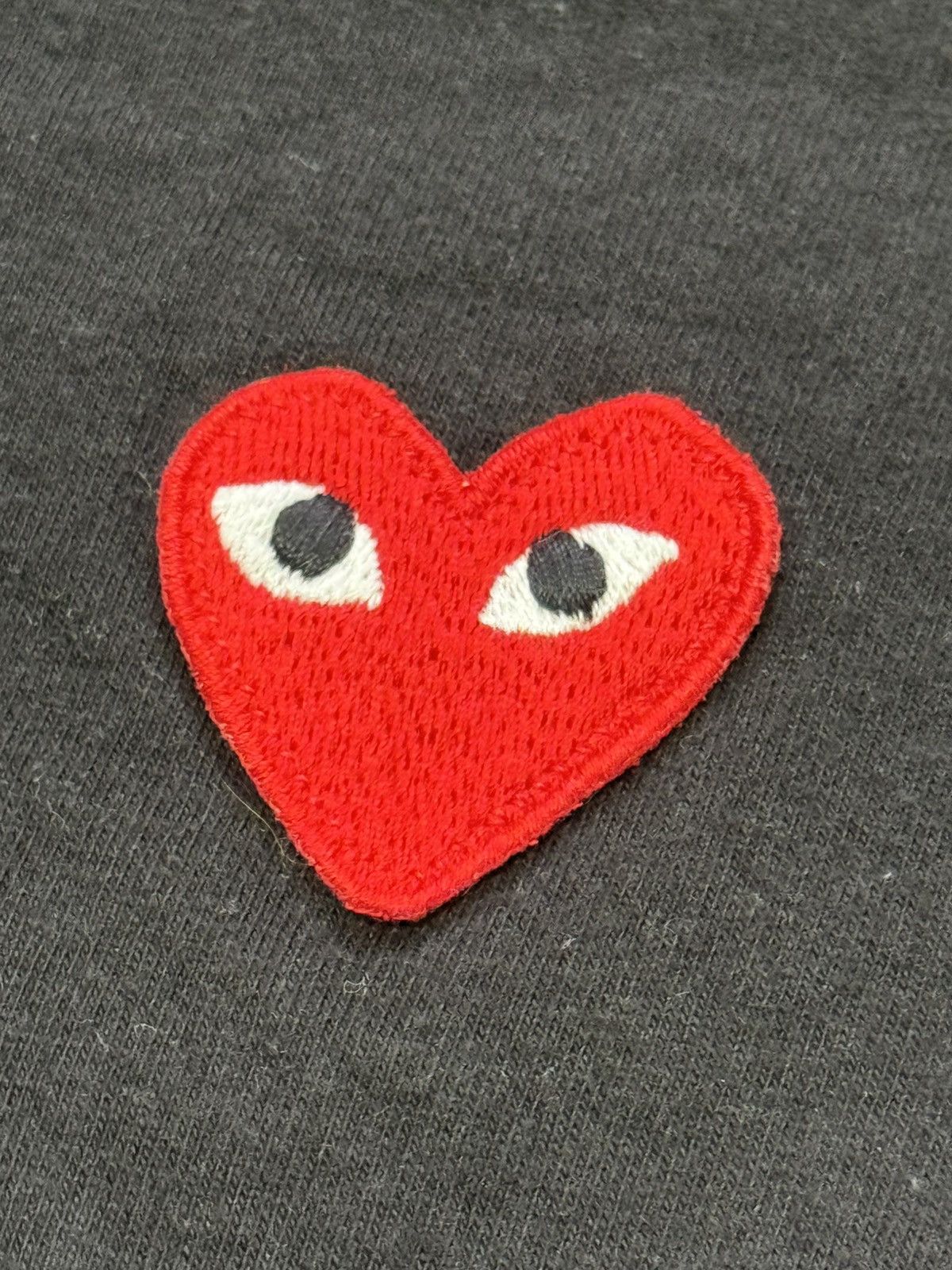 Comme des Garcons PLAY Comme Des Garçon PLAY Tee Made In Japan Size US M / EU 48-50 / 2 - 8 Thumbnail