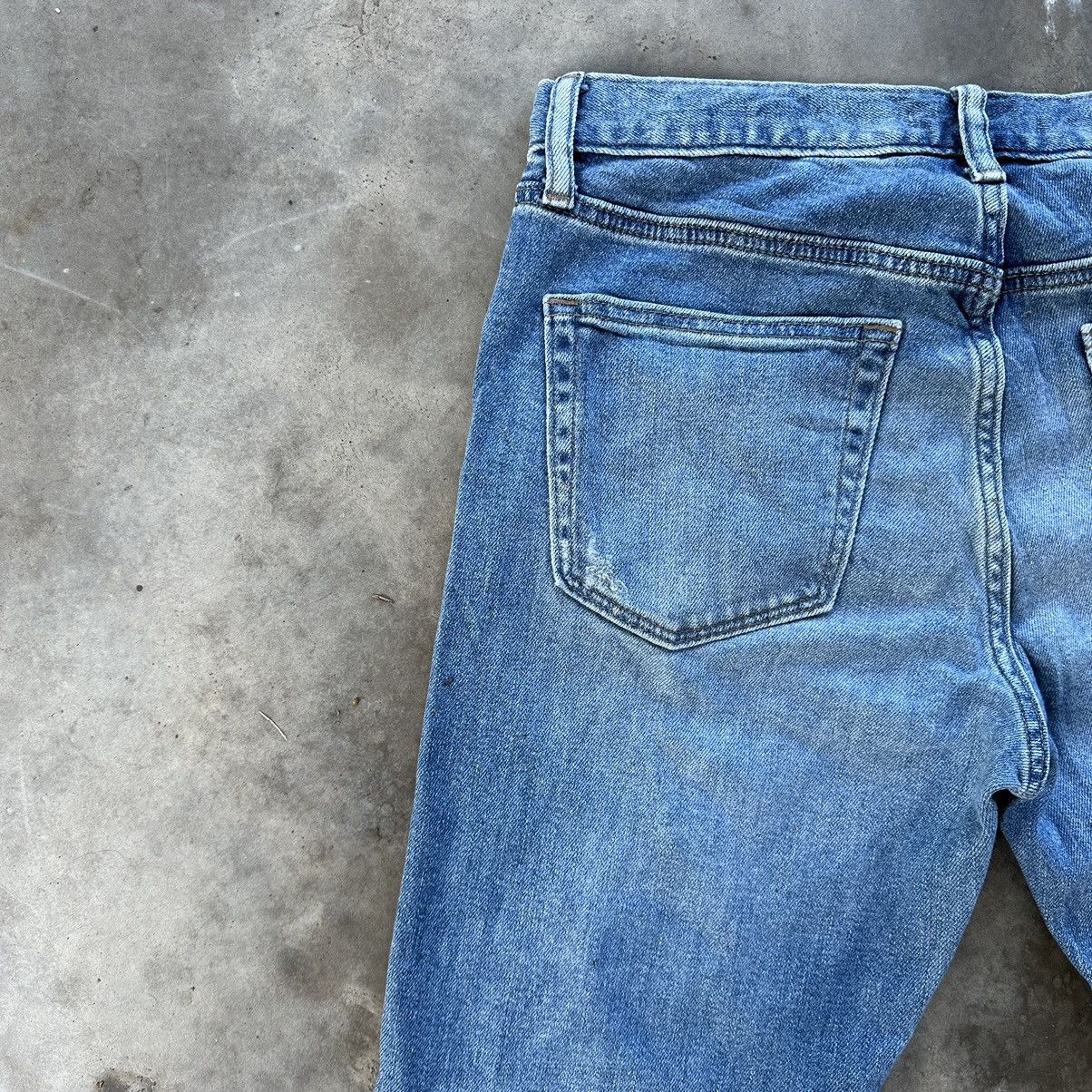 Japanese Brand Vintage Japanese Jean Faded Distressed Denim Pant W33 Size US 33 - 13 Thumbnail
