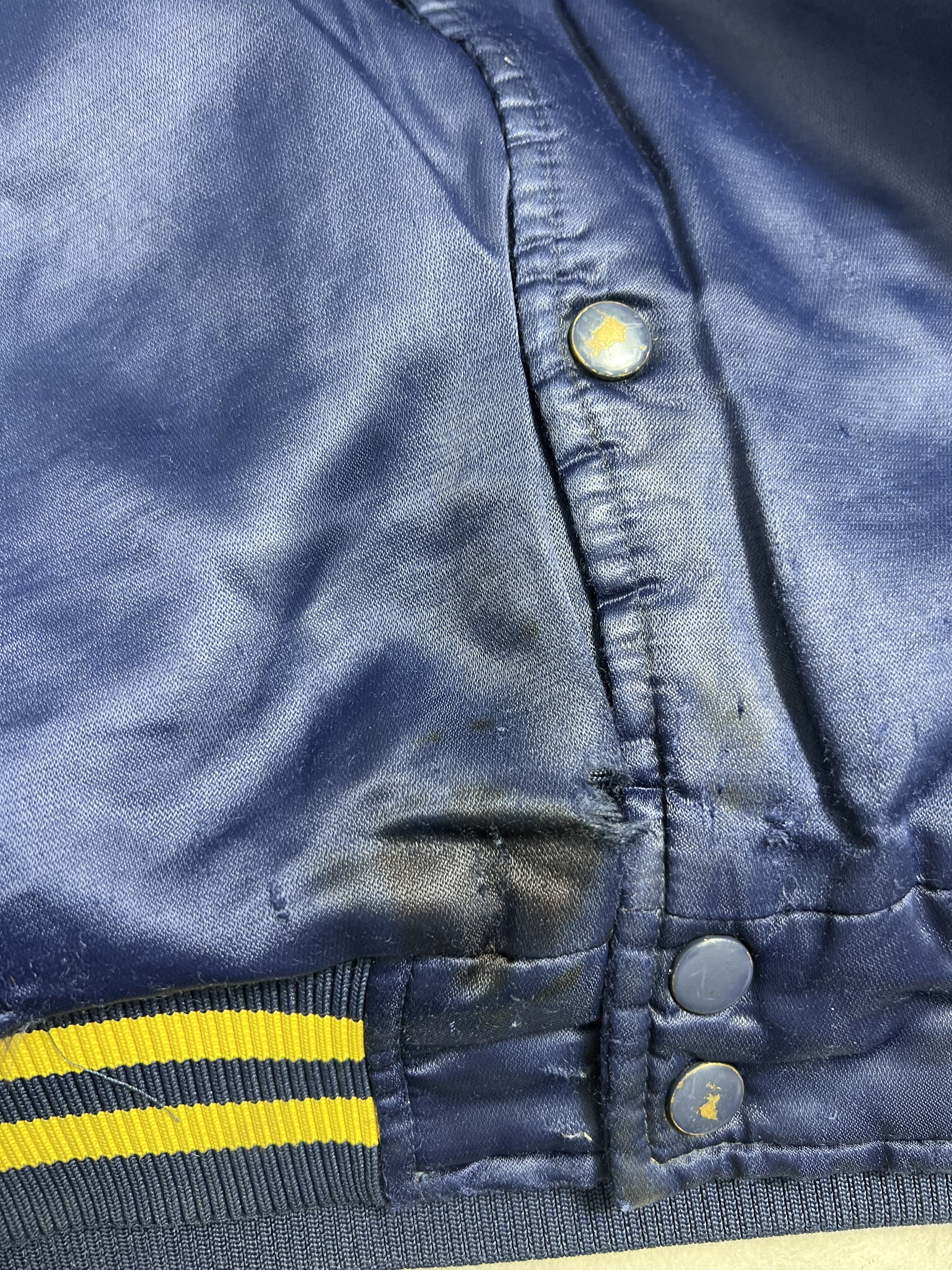 Nike Vintage Nike NCAA Michigan Wolverines Bomber (XL) JK268 Size US XL / EU 56 / 4 - 10 Thumbnail
