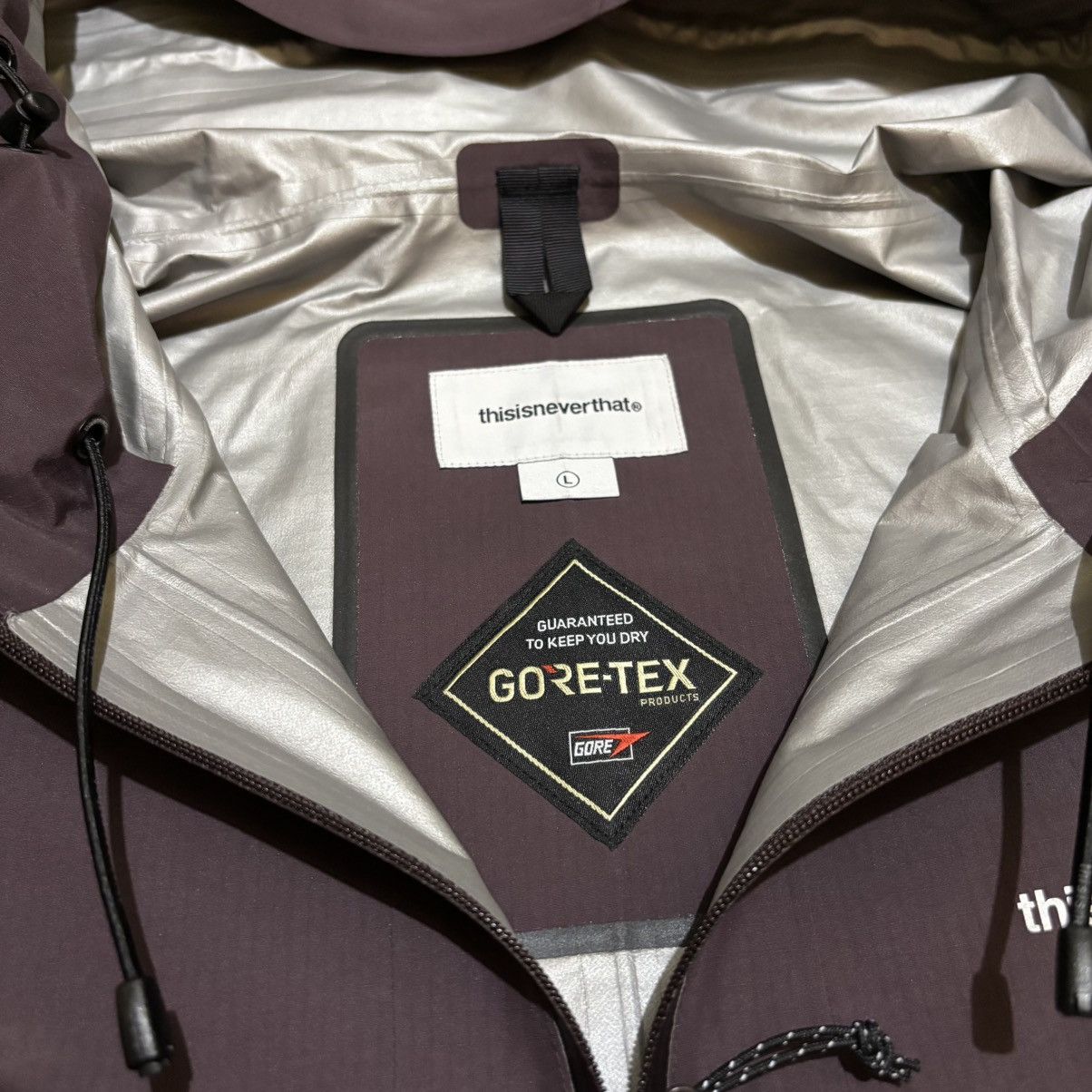 thisisneverthat THISISNEVERTHAT GORE-TEX PACLITE PULLOVER DRAK PURLE Size US L / EU 52-54 / 3 - 3 Thumbnail