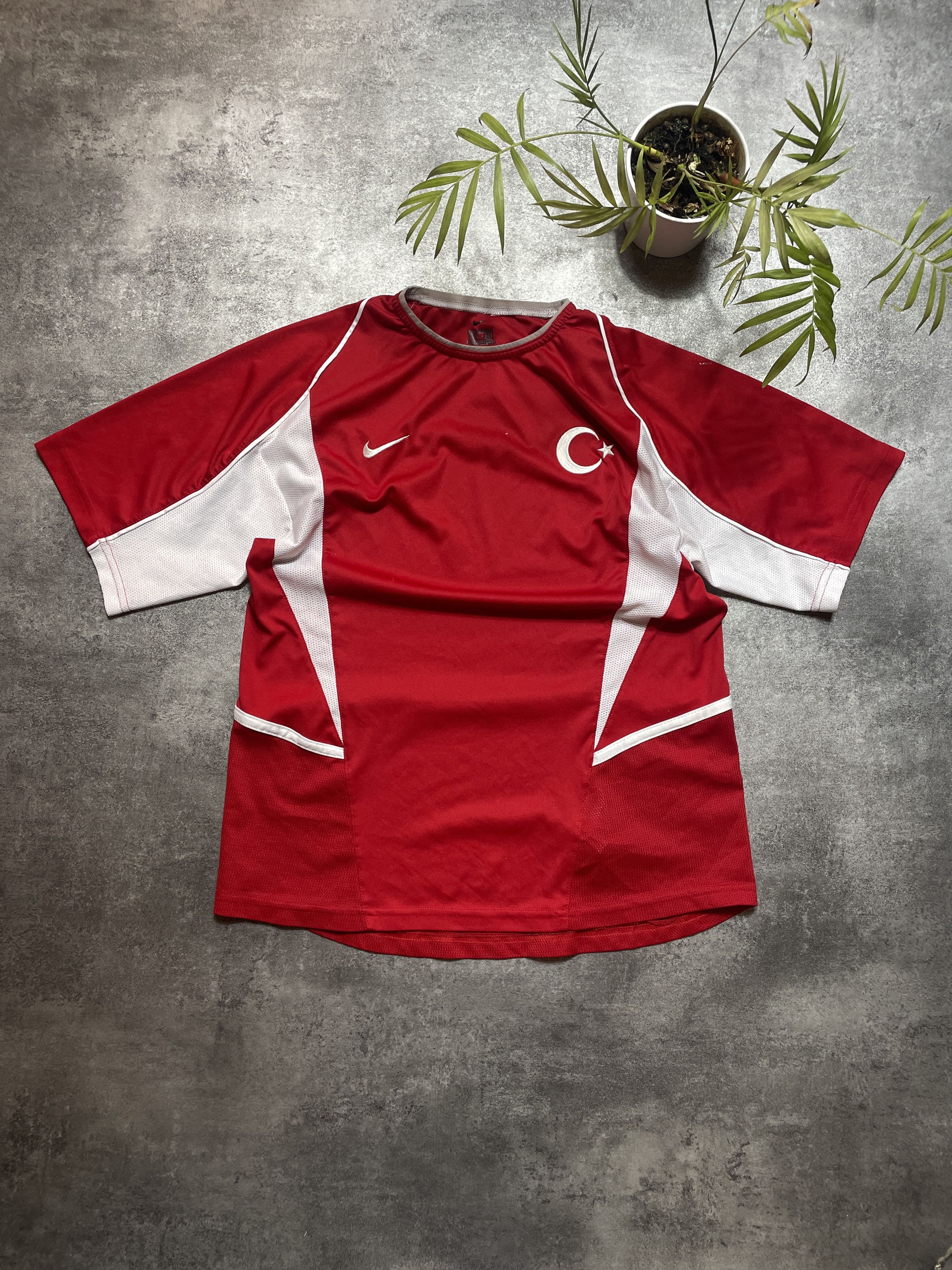 Nike ❗️RARE❗️Nike Turkey Vintage Y2K T-Shirt Swoosh Size US M / EU 48-50 / 2 - 1 Thumbnail