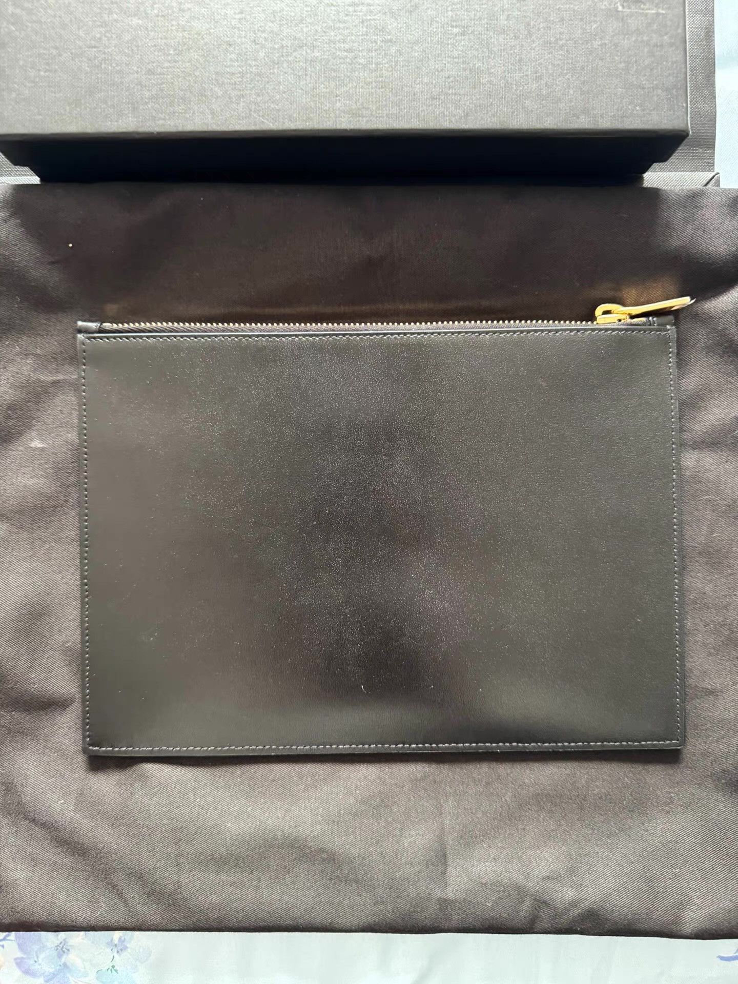 Saint Laurent Paris Saint Laurent Unisex Envelope Clutch Ｑ23 Size ONE SIZE - 4 Thumbnail