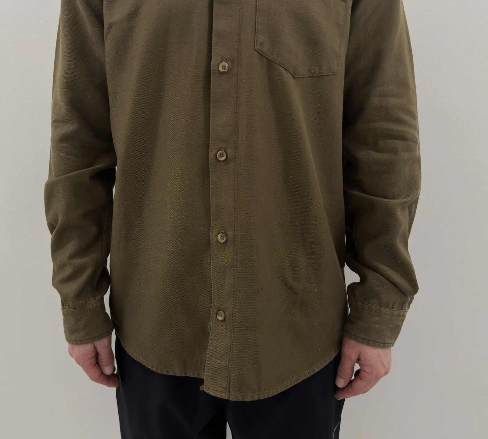Nudie Jeans Nudie Jeans Mens Cotton Shirt Buttons Military Army Style Size US S / EU 44-46 / 1 - 5 Thumbnail