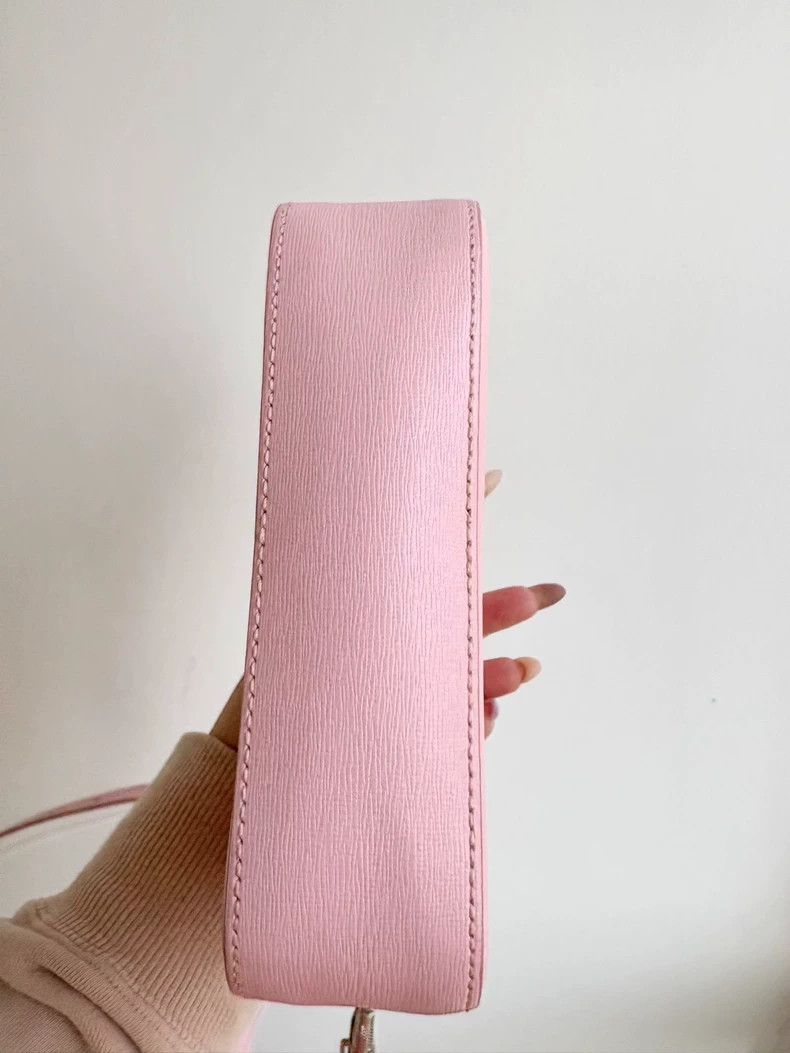 Vivienne Westwood Vivienne Westwood size os Pink camera bag shoulder bag Size ONE SIZE - 5 Thumbnail