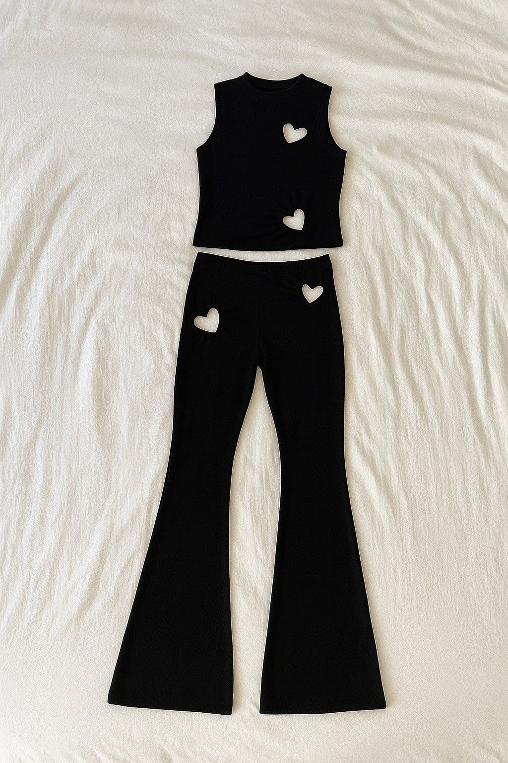 SKIMS Womens skims cotton stretch heart jumpsuit Size 24" / US 00 / IT 34 - 1 Thumbnail