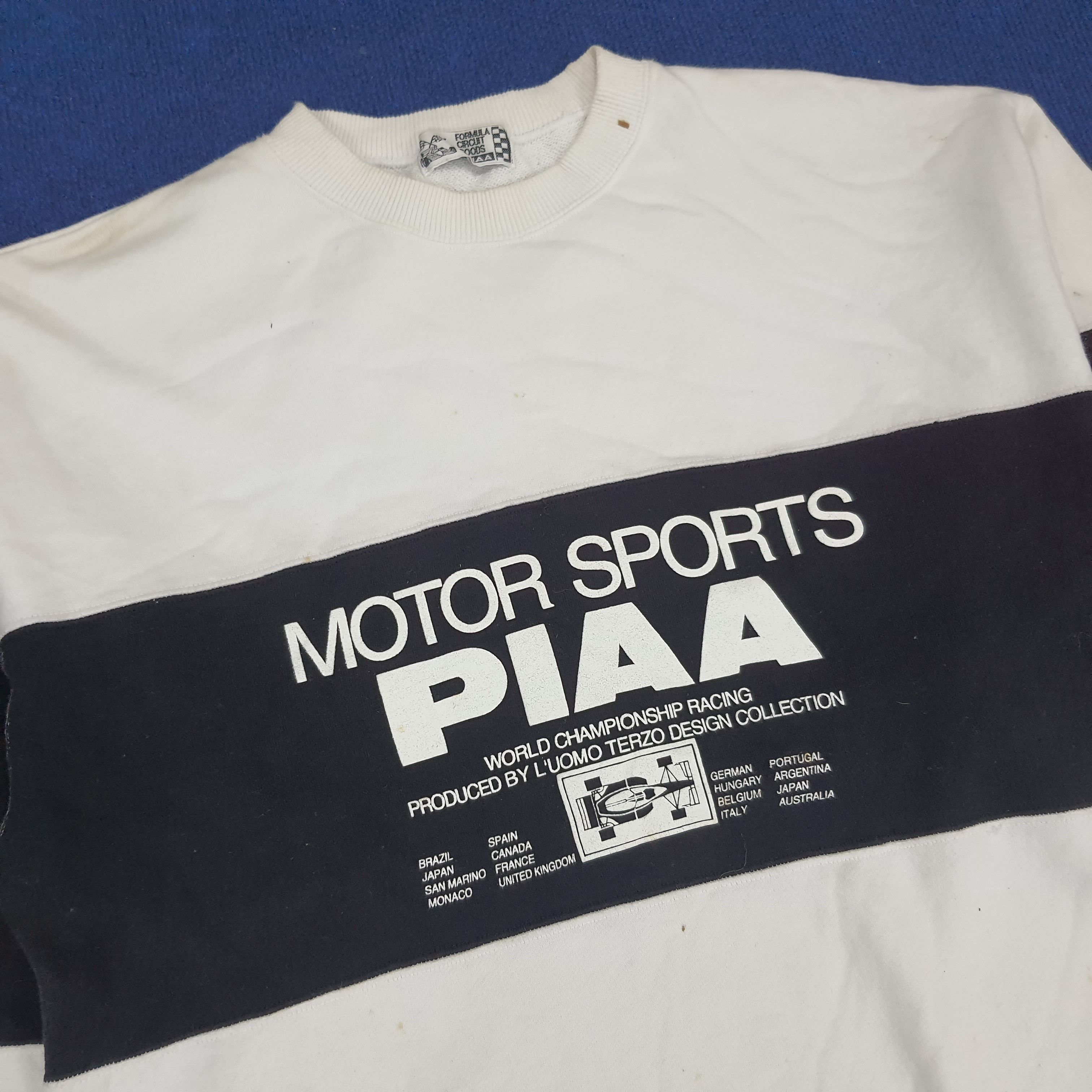 Vintage Vintage PIAA Motor Sports Formula 1 Grand Prix Sweatshirt Size US M / EU 48-50 / 2 - 2 Thumbnail