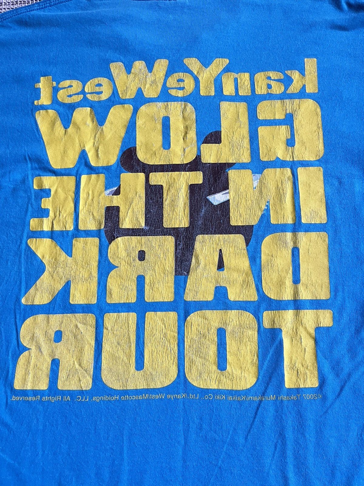 Kanye West Vintage Kanye West Glow in the dark tour tshirt Size US L / EU 52-54 / 3 - 5 Thumbnail