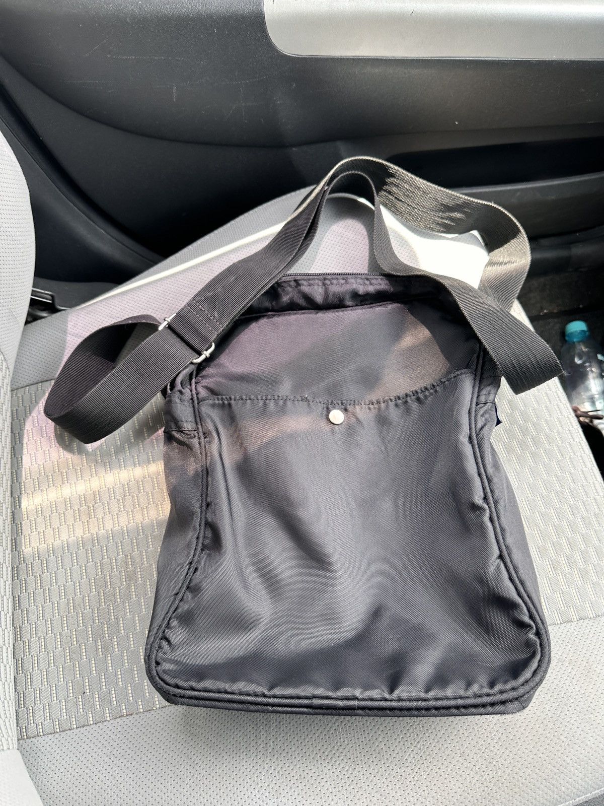Nike Vintage Nike sling bag Size ONE SIZE - 2 Thumbnail