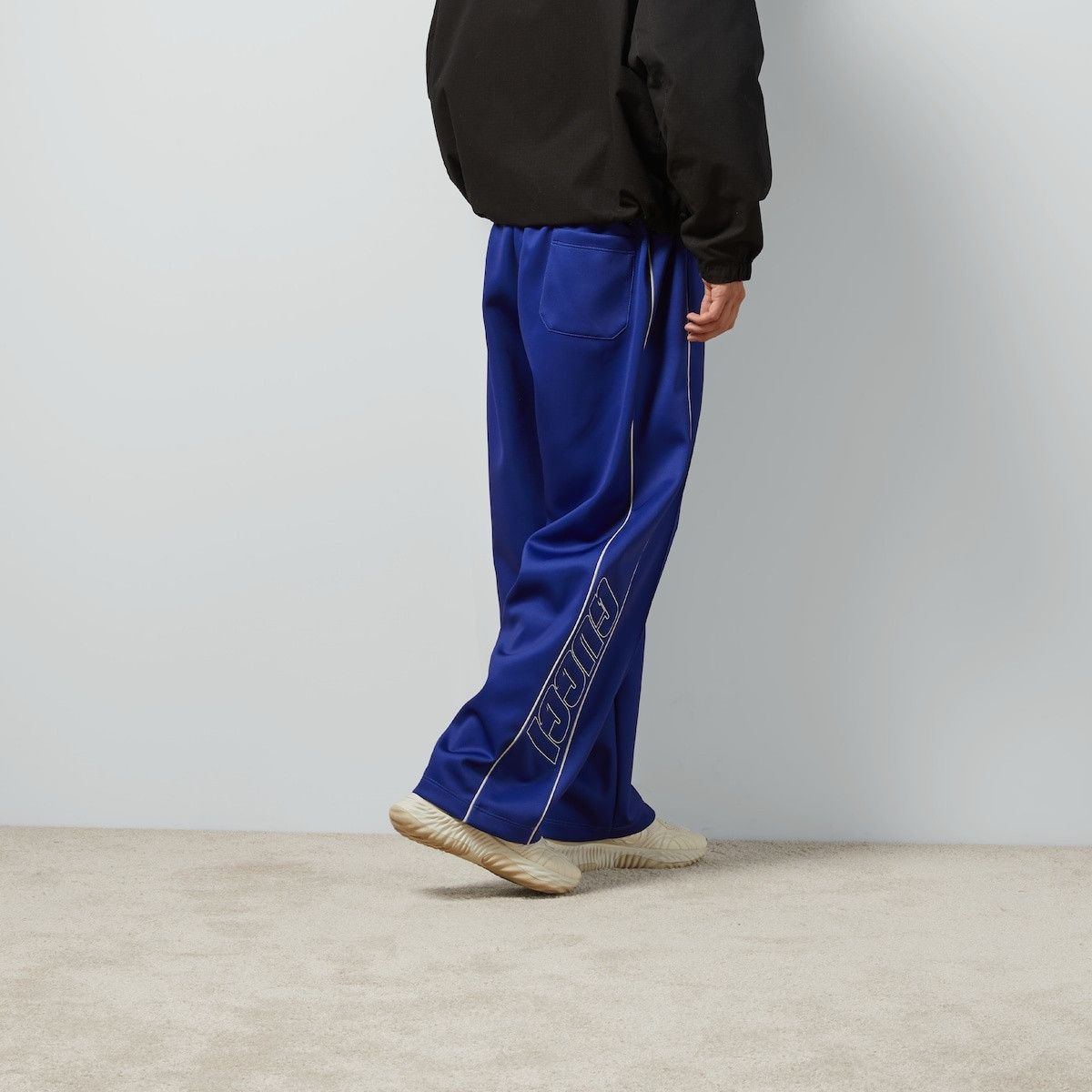 Gucci o1s1wg110125 Neoprene Jogging Pant in Blue/White Size US 38 / EU 54 - 6 Thumbnail