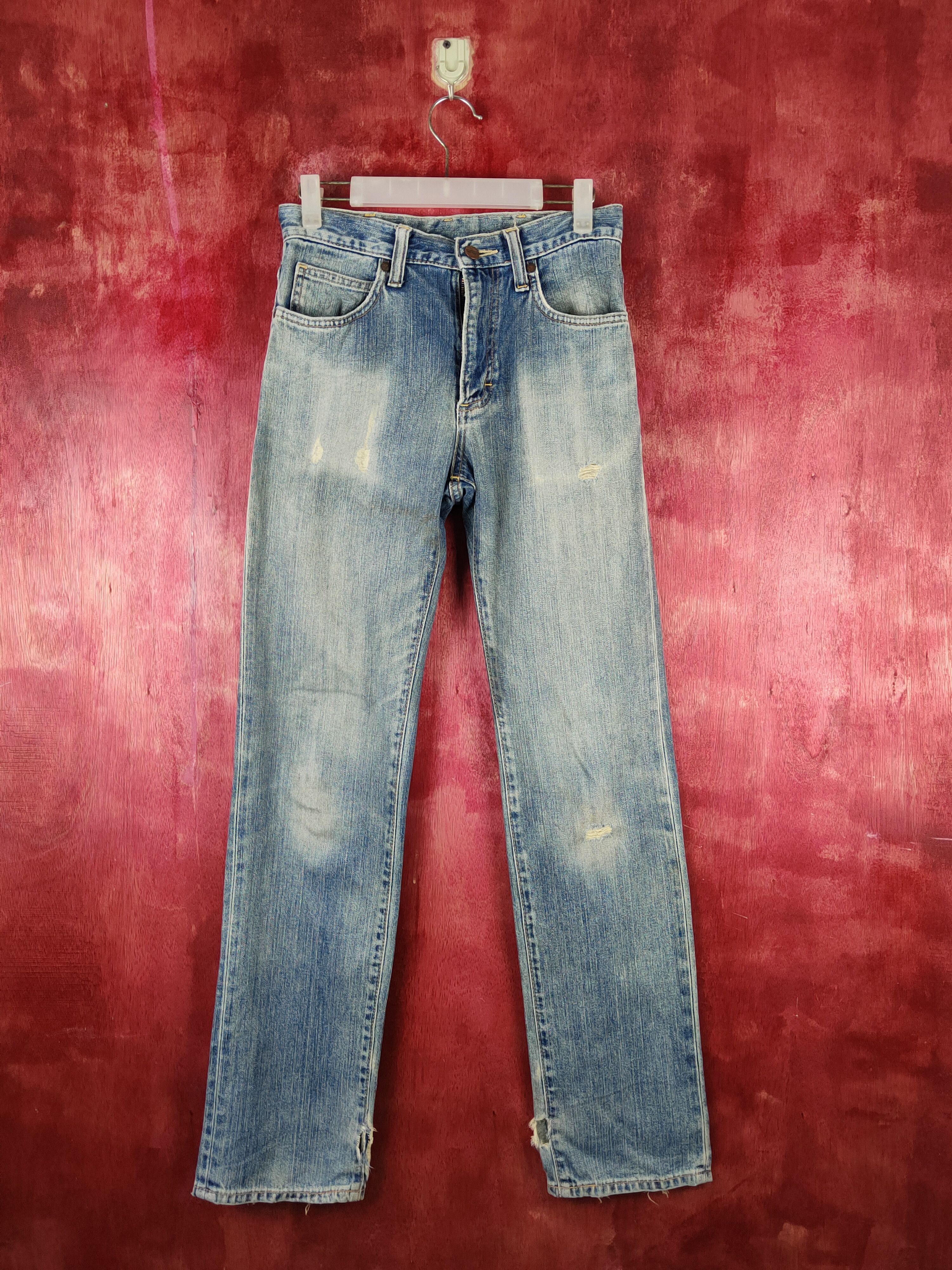Japanese Brand Wrangler Blue Faded Distressed Ripped Jeans #S1631 Size US 28 / EU 44 - 1 Thumbnail