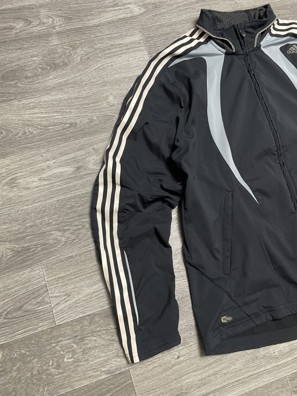 Adidas Vintage Adidas Climaproof 3 Stripe Light Jacket Size US XL / EU 56 / 4 - 4 Thumbnail