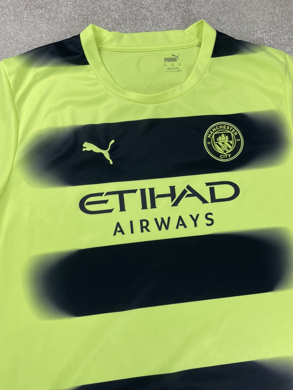Puma Manchester City Football Shirt Soccer Jersey Y2k Size US XXL / EU 58 / 5 - 2 Thumbnail