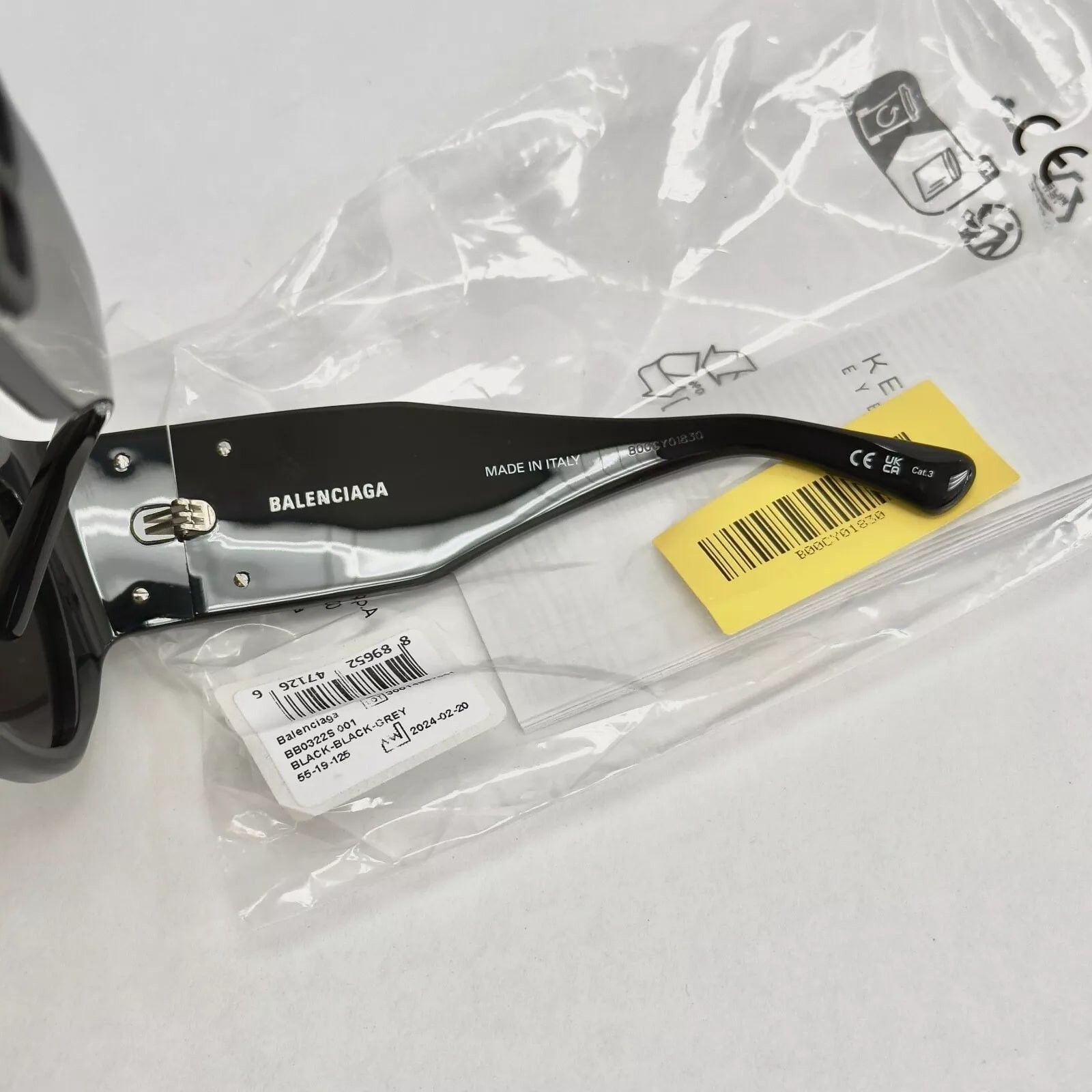 Balenciaga BALENCIAGA BOSSY Cat 0322 Black Fashion Sunglass BB0322S 001 Size ONE SIZE - 4 Thumbnail