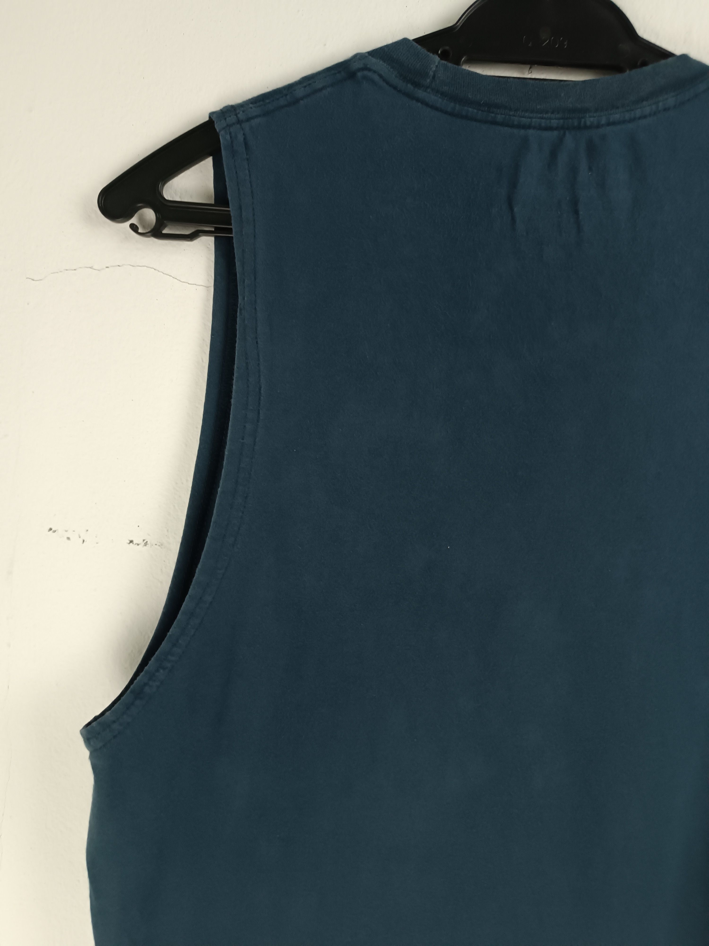 Hard Rock Cafe VINTAGE FADED HARD ROCK CAFE BUSAN TANK TOP Size US S / EU 44-46 / 1 - 11 Thumbnail