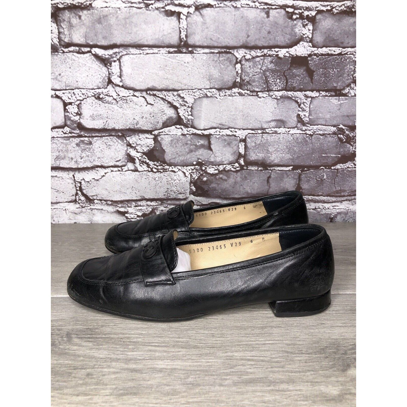 Salvatore Ferragamo Salvatore Ferragamo Black Leather Logo Slip On Loafer Shoes Size US 6 / IT 36 - 11 Thumbnail