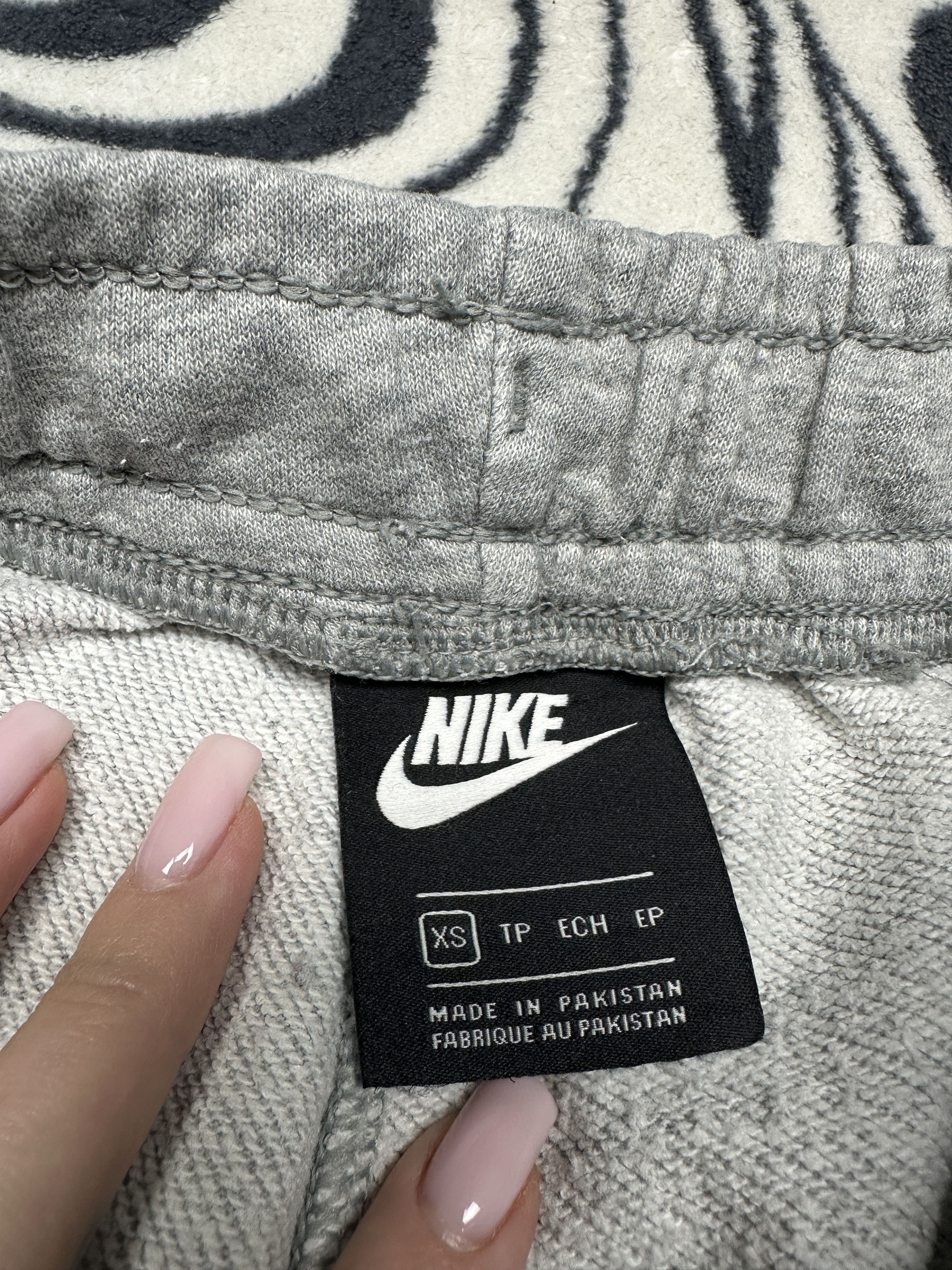 Nike Nike Sweatpants Mens Track Pants Size US 28 / EU 44 - 4 Thumbnail