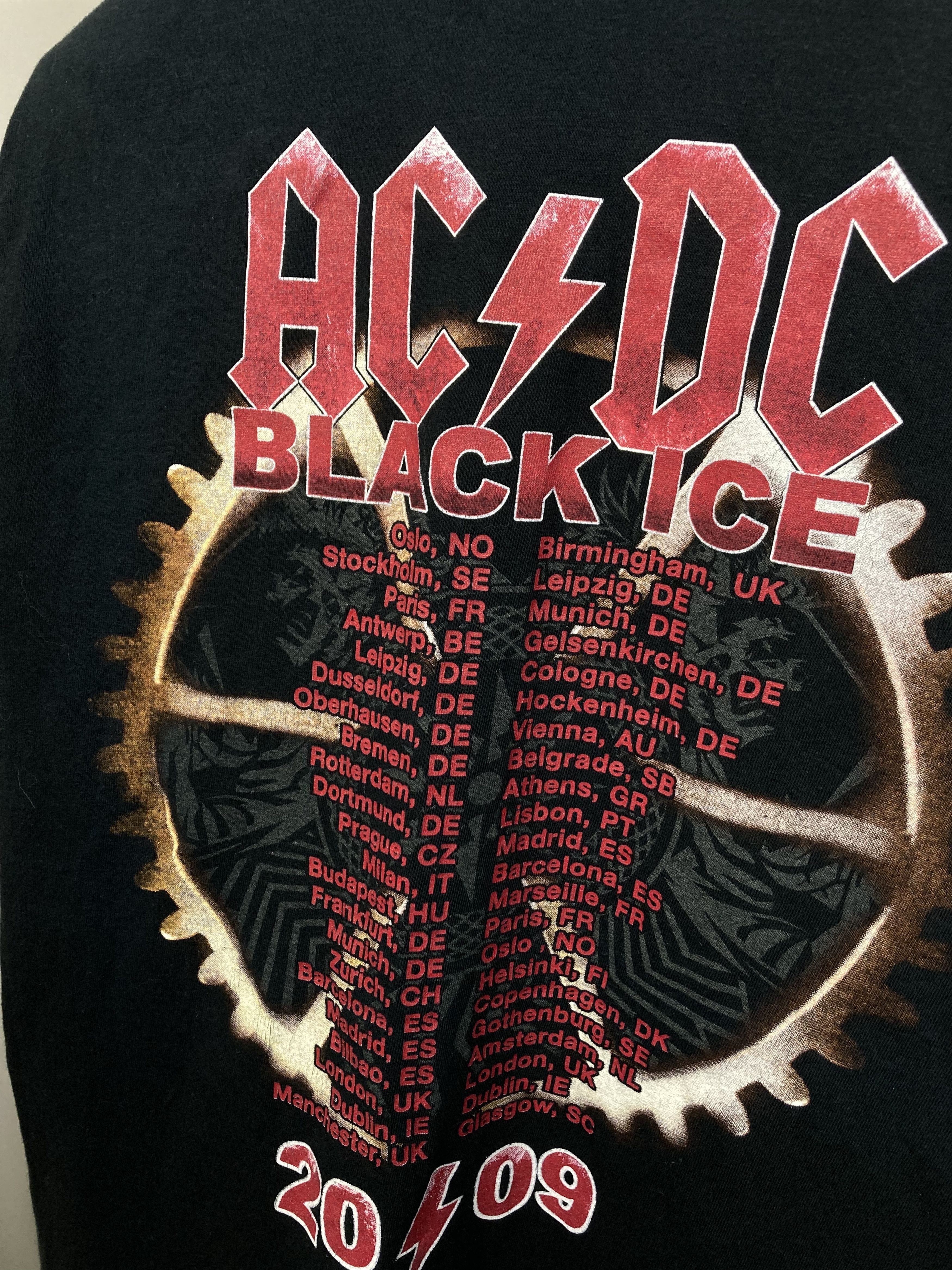 AC/DC Vintage 2009 Blck Ice Album Tour ACDC Graphic T Shirt Y2k Size US L / EU 52-54 / 3 - 7 Thumbnail