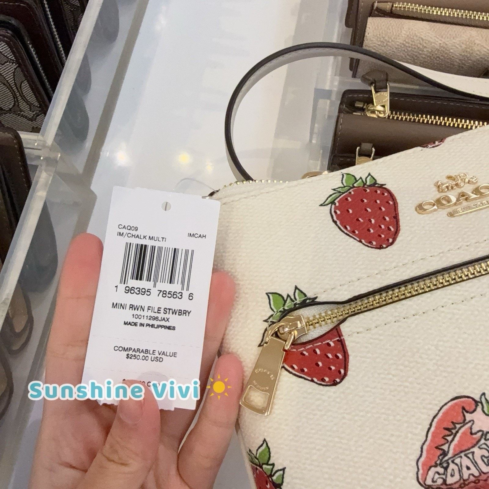 Coach NWT Coach Mini Rowan File Bag Strawberry CAQ09 Gold/Chalk Size ONE SIZE - 5 Thumbnail