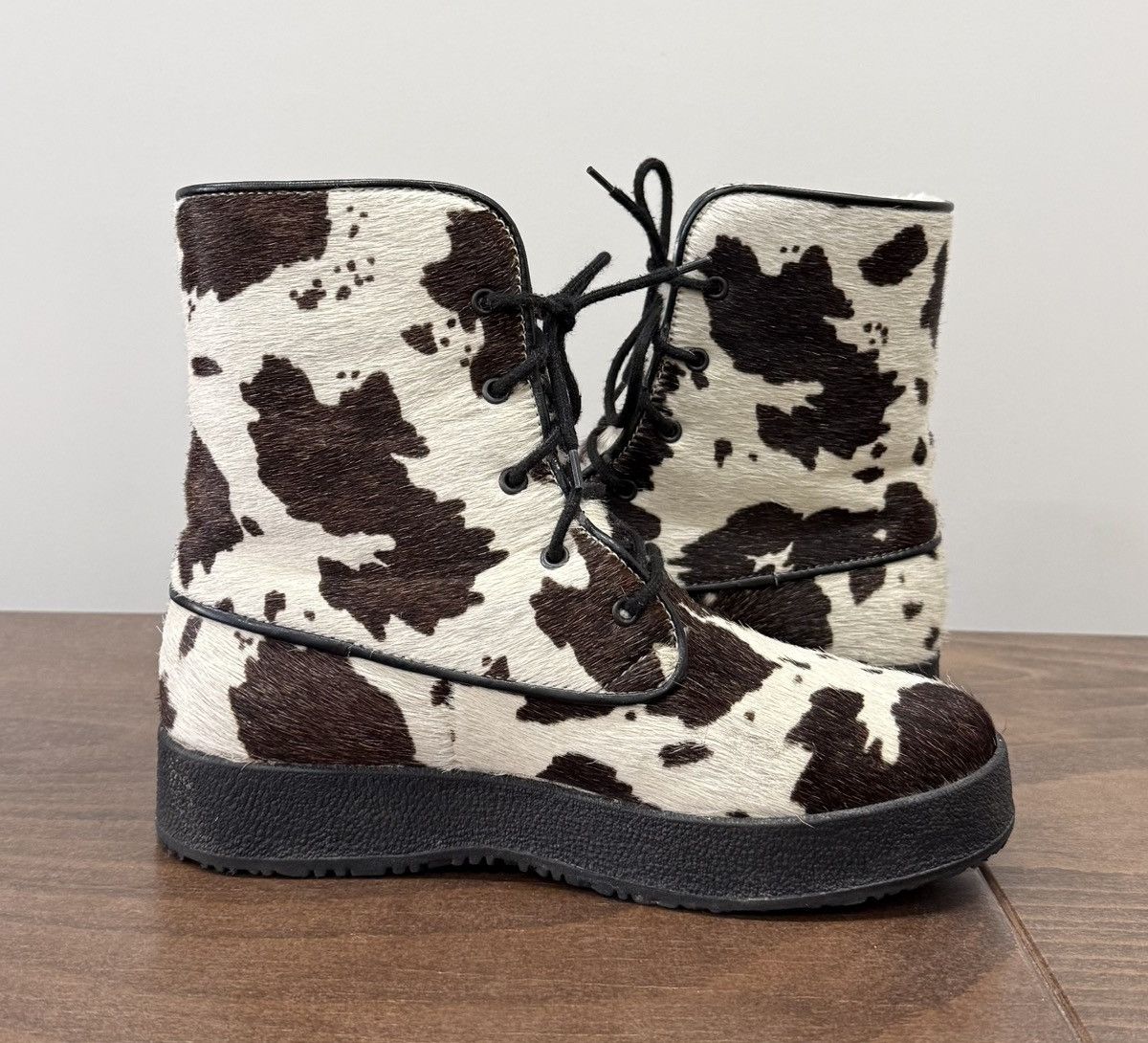 Vintage Kandahar Hand Made in Switzerland Cows Fur Ankle Boots Size US 7 / IT 37 - 6 Thumbnail