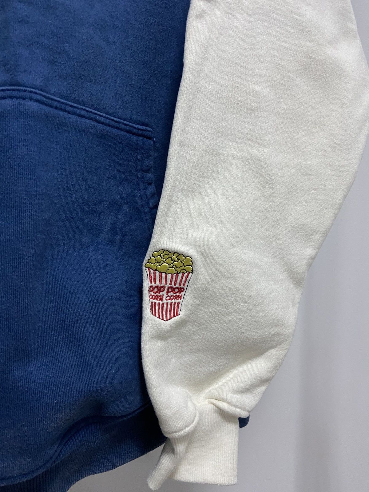 Japanese Brand × Vintage Childish Hoodie Big Logo Vintage Print Skateboarding Y2k Sk8 Size US XL / EU 56 / 4 - 5 Thumbnail