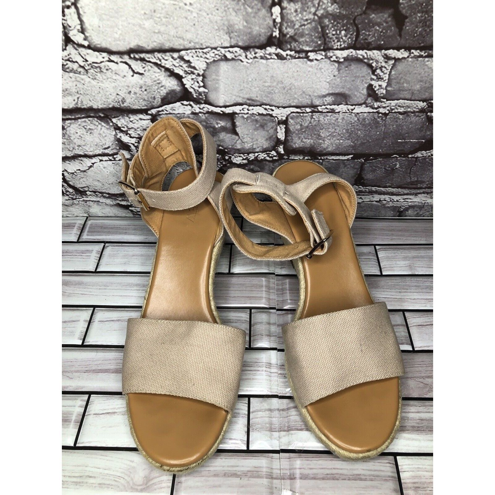 J.Crew J Crew Khaki Beige Fabric Buckle Ankle Strap Espadrilles San Size US 10 / IT 40 - 11 Thumbnail