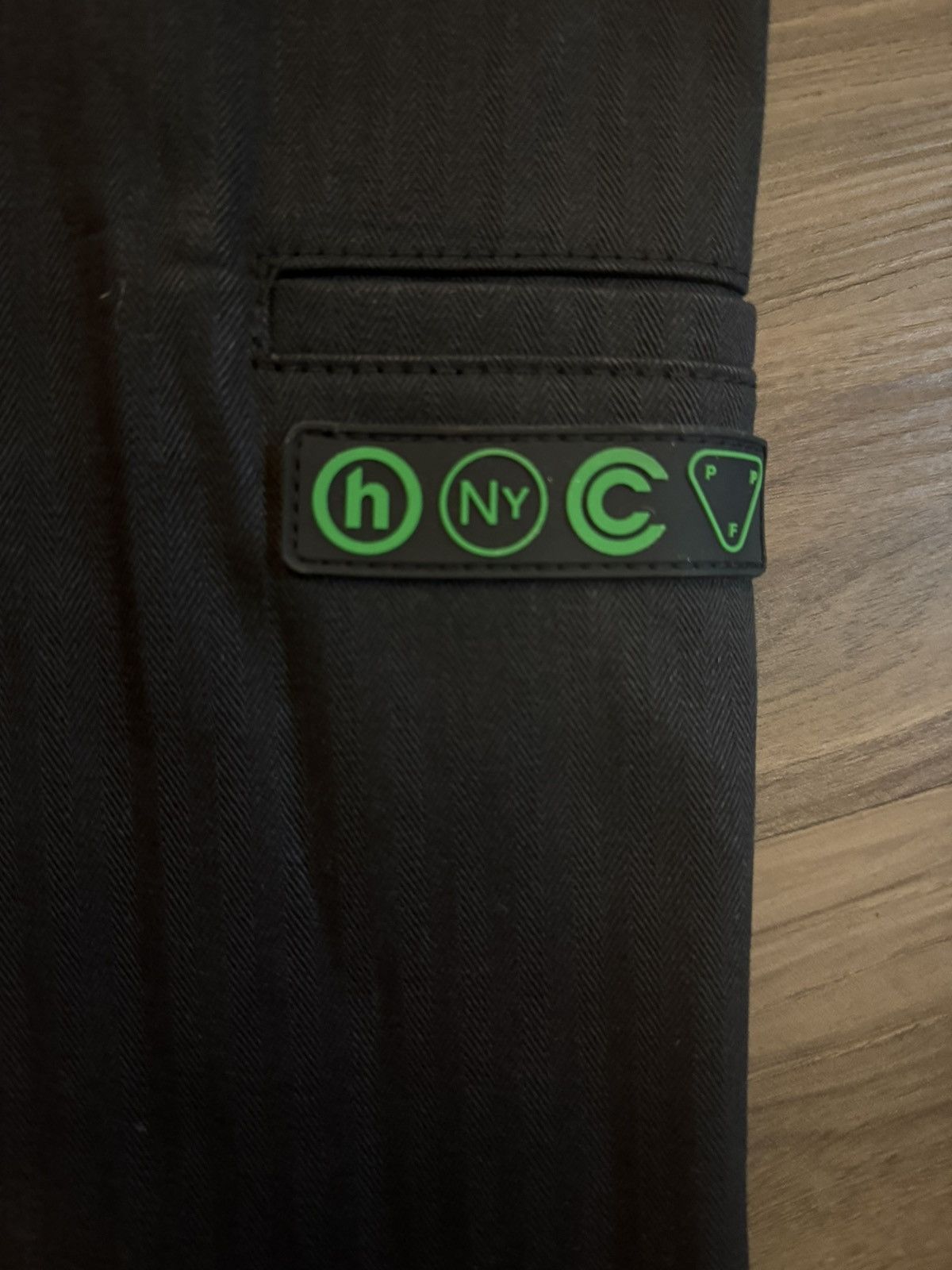 HIDDEN Hidden NY Tailored Shorts Black Herringbone – Size S Size US 30 / EU 46 - 4 Thumbnail