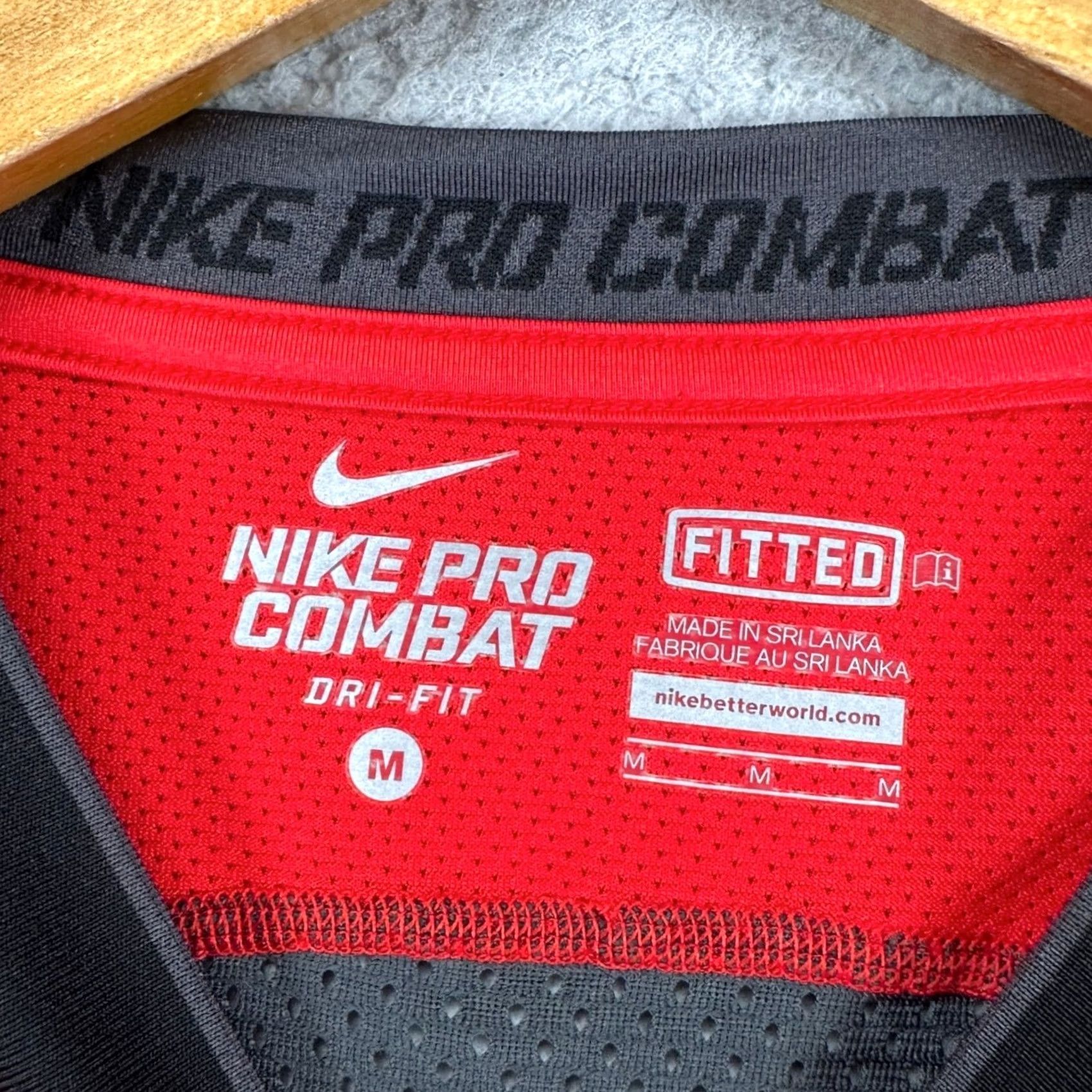 Nike Nike Pro Combat Dri-Fit Red Athletic Shirt Medium Mens Fitted Pullover Crewneck Long Sleeve Swingmen Size US M / EU 48-50 / 2 - 4 Thumbnail