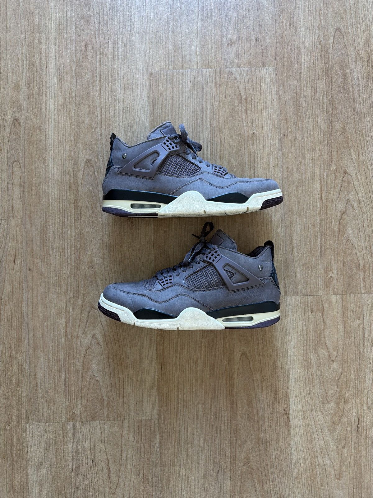 A Ma Maniere × Jordan Brand Jordan 4 Retro SP A Ma Maniére Size US 13 / EU 46 - 1 Thumbnail