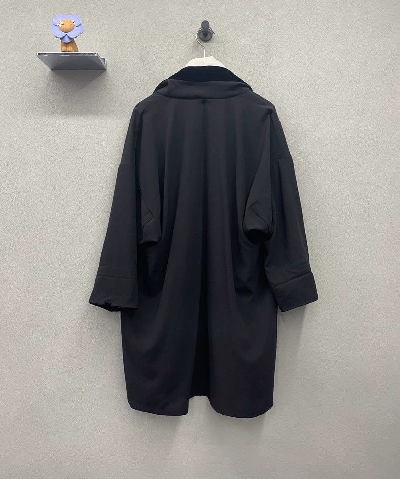 Louis Vuitton Louis Vuitton size 34 Long Sleeve Jacket with Solid Collar Size US M / EU 48-50 / 2 - 2 Thumbnail