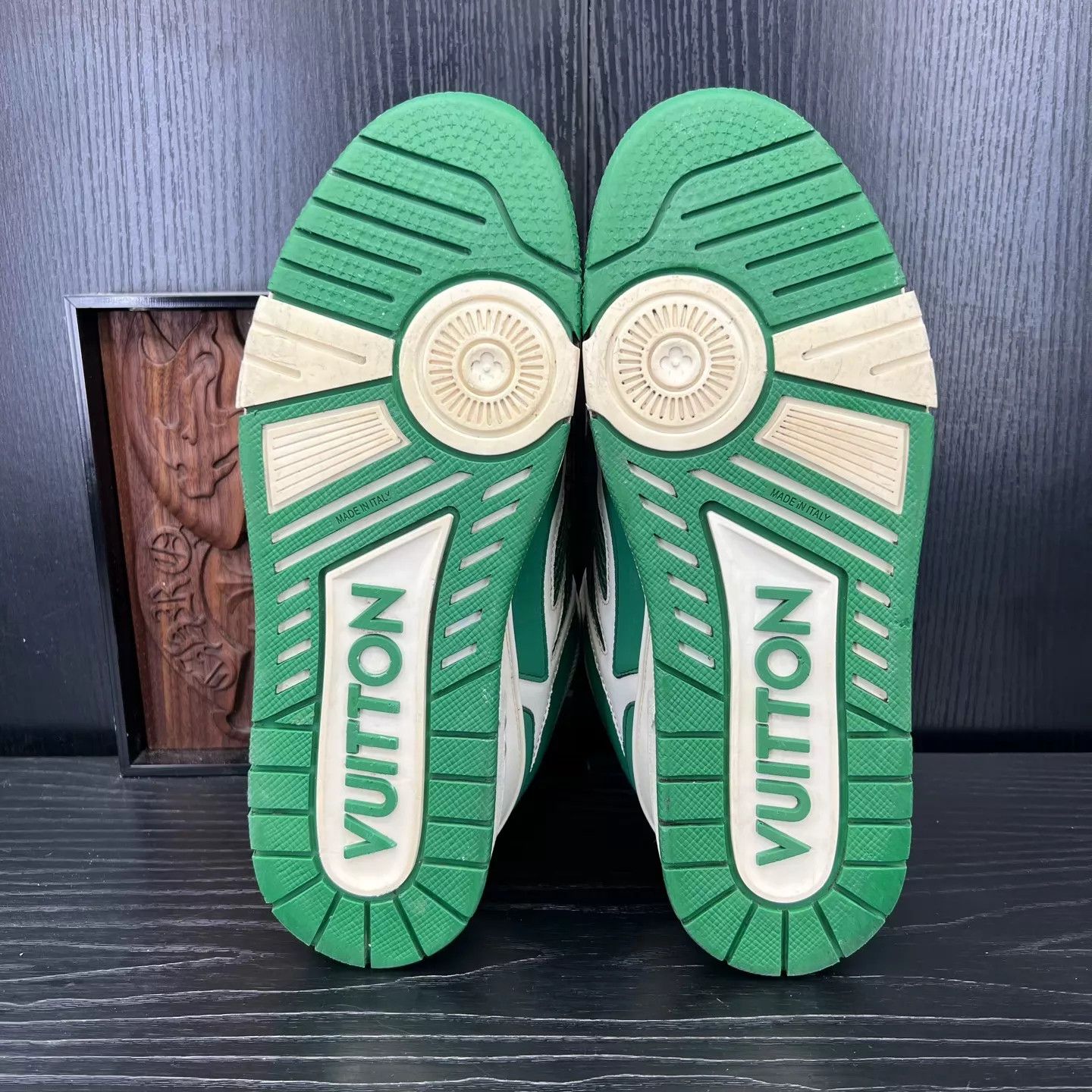 Louis Vuitton LV Skate White Green 6.5/40.5 Near New Minor Toe Repair Size US 7.5 / EU 40-41 - 8 Thumbnail