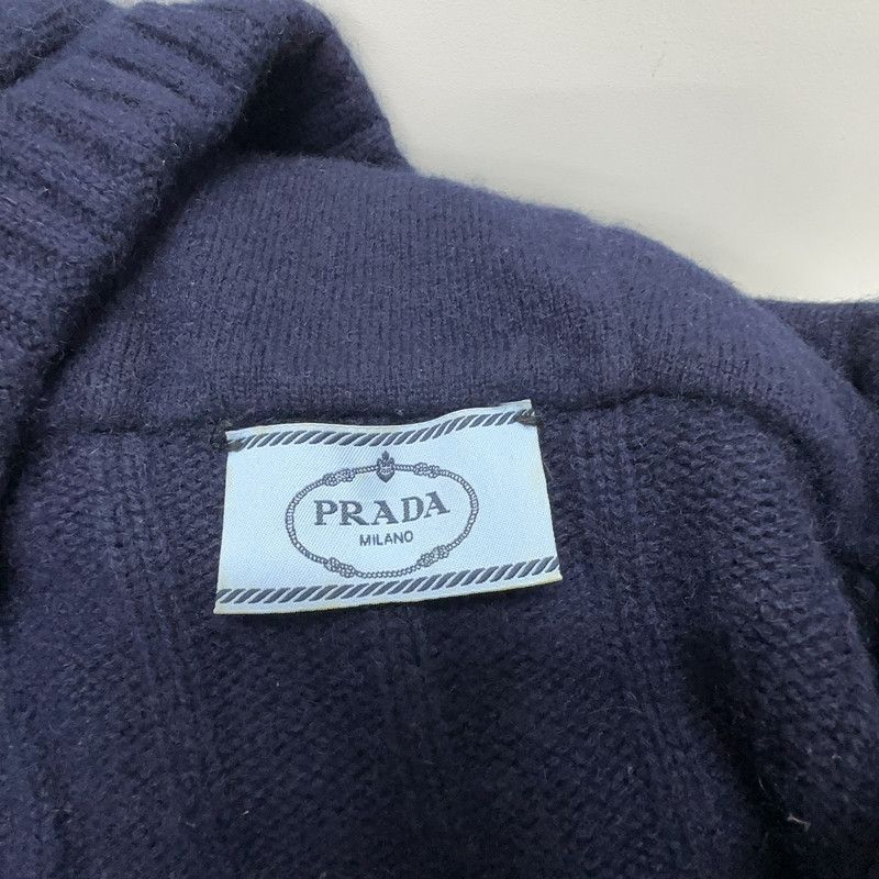 Prada Prada Solid Color Casual Hoodie Sweater Size US S / EU 44-46 / 1 - 1 Thumbnail