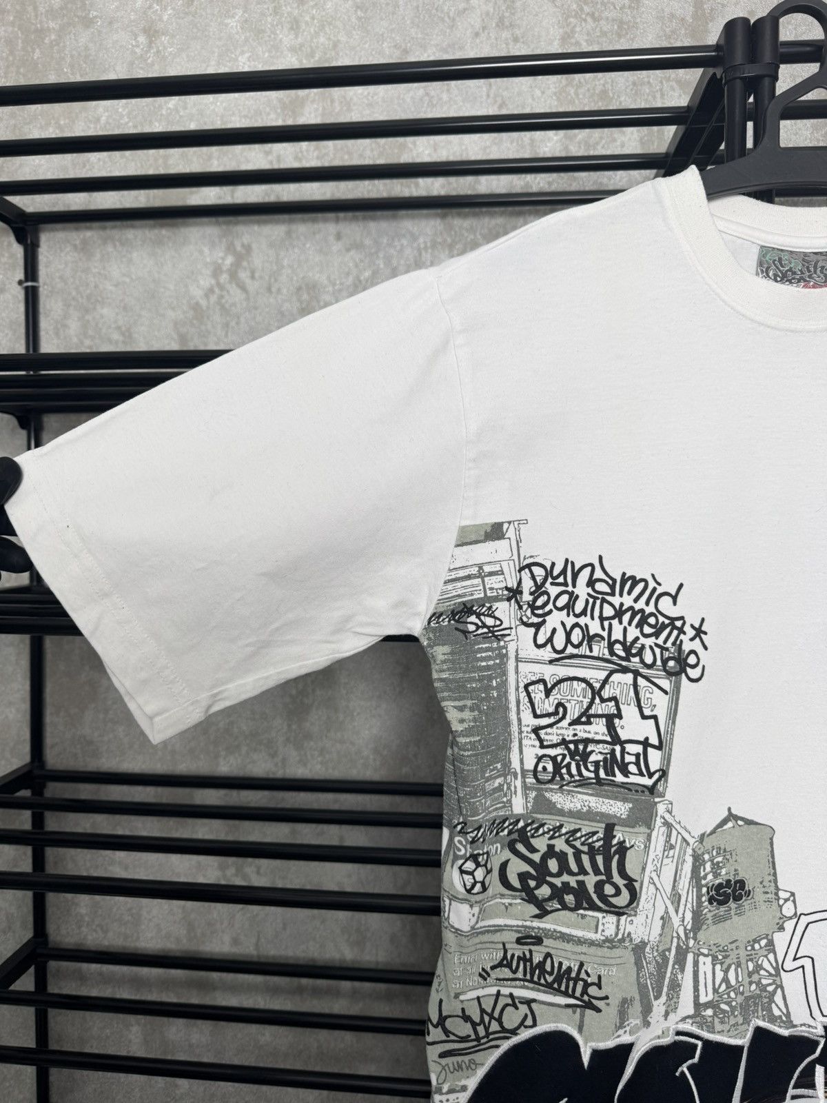 Southpole Vintage SouthPole T-Shirt Size US S / EU 44-46 / 1 - 4 Thumbnail