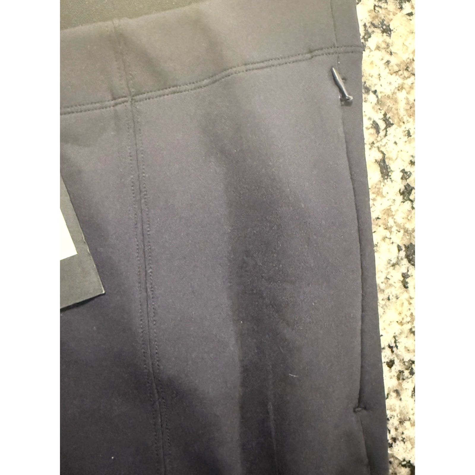 Vintage VINTAGE Away The Layover Black Split Hem Stretch Pants 3XL Women Cropped Zippered Pockets, Pull On, Casual Travel Workwear Mens Womens? Size 40" / US 18 - 6 Thumbnail
