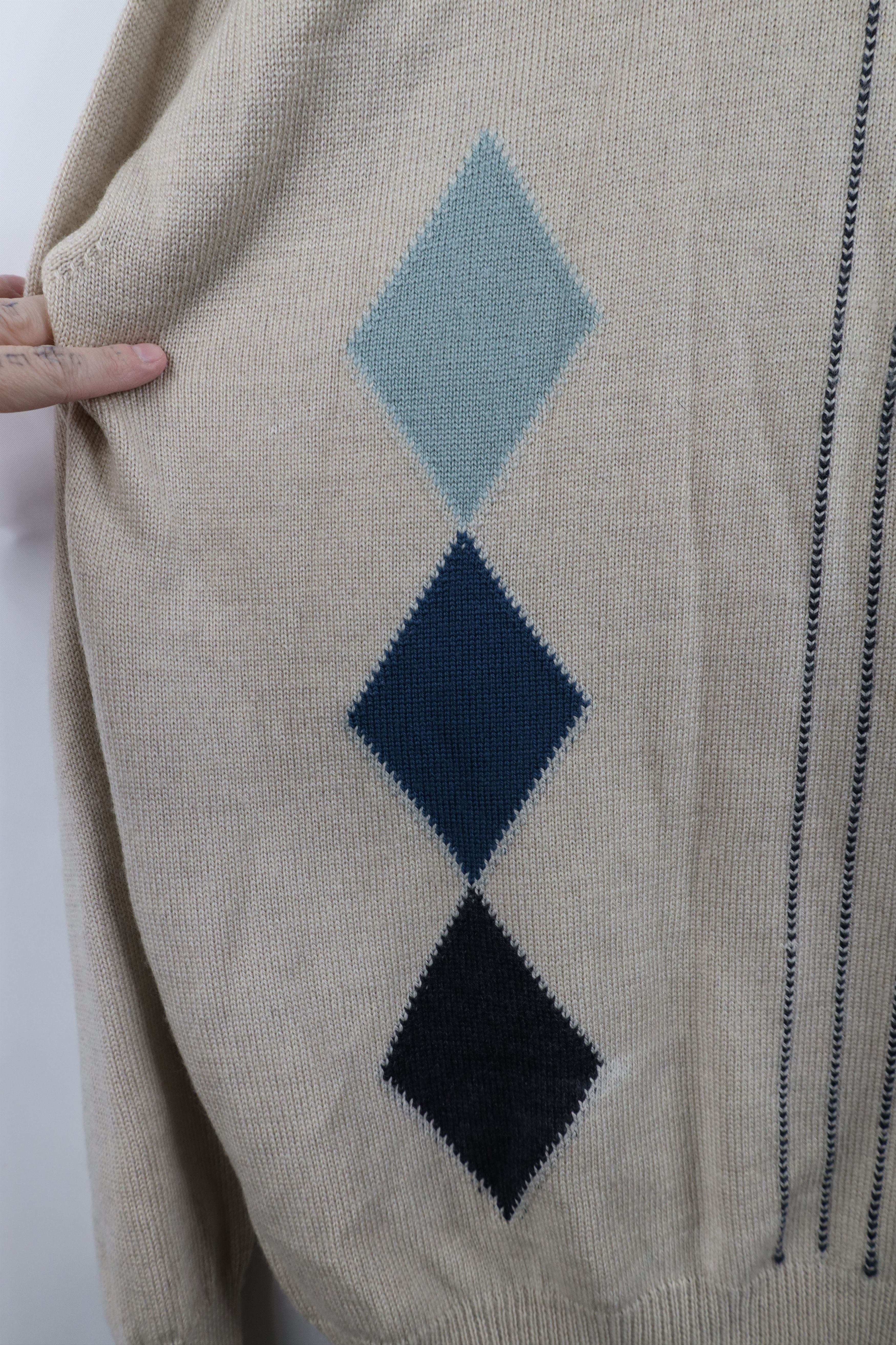 Vintage Vintage 90s Streetwear Argyle Pure New Wool Knit Sweater Size US L / EU 52-54 / 3 - 6 Thumbnail