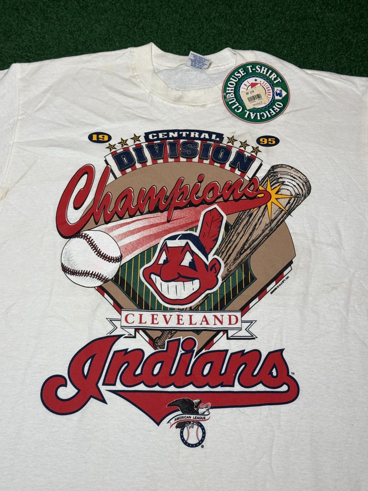 Starter Cleveland Indians Starter NWT 90s MLB L/XL T Shirt 23x31 Size US L / EU 52-54 / 3 - 2 Thumbnail