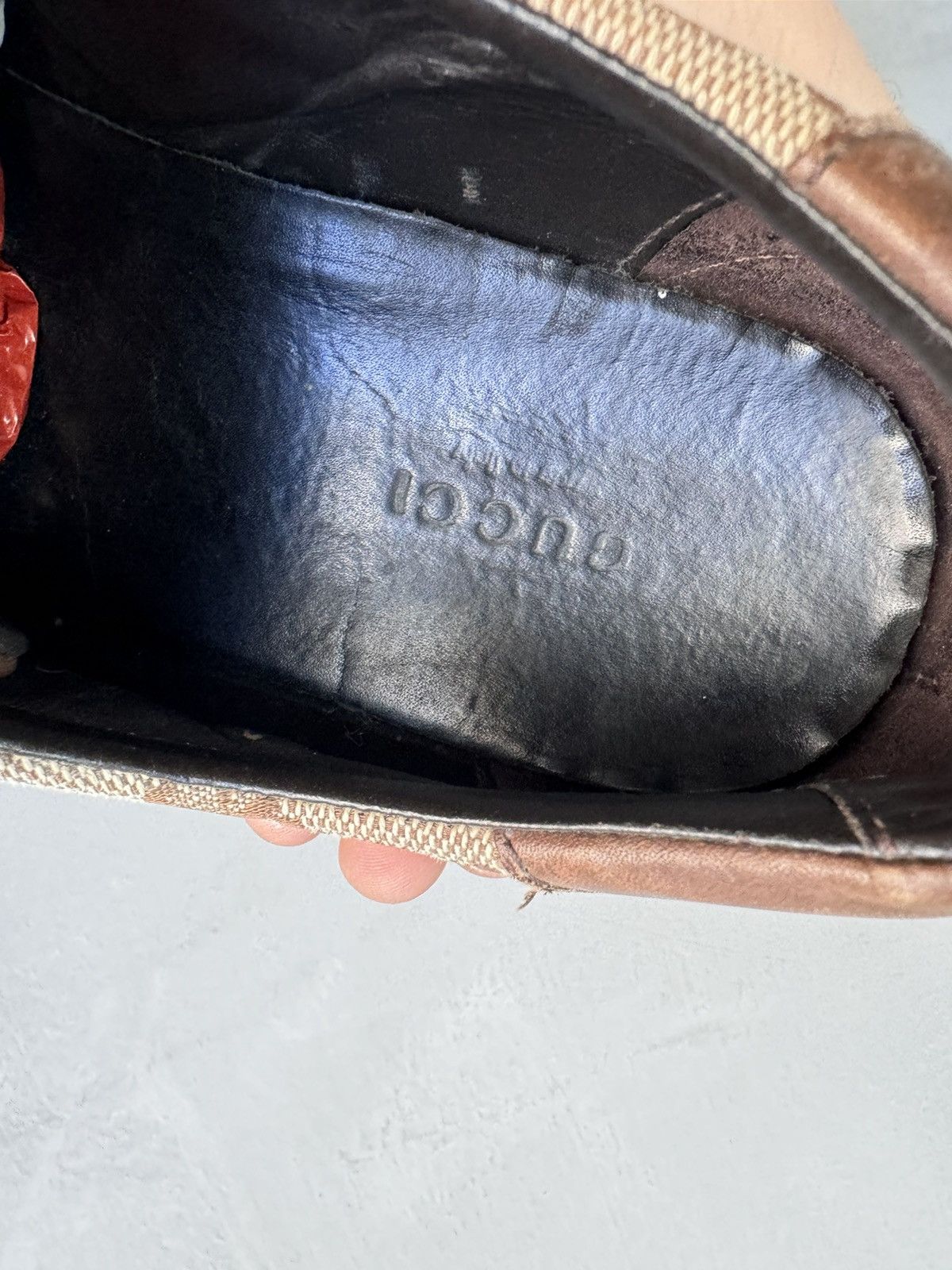Gucci × Vintage SALE💣💣 Gucci Vintage Leather Sneakers GG Monogram size 37 Size US 7 / IT 37 - 7 Thumbnail