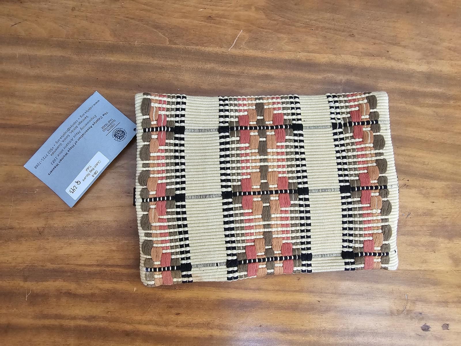Other NWT Cojolya Purse Cream Womens Clutch Handcrafted Size ONE SIZE - 8 Thumbnail