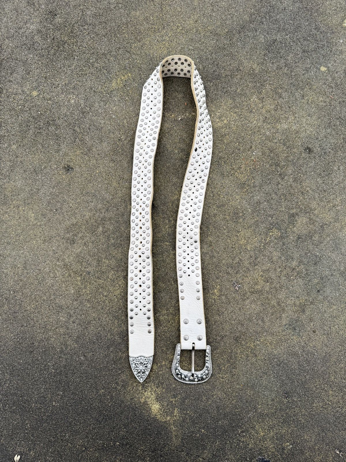 Vintage Studed Laether Belt With One Prong Size ONE SIZE - 4 Thumbnail