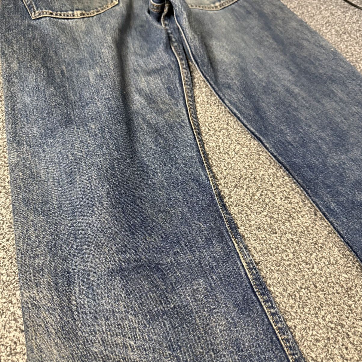 Levi's Vintage Clothing 90s Levis 501 Distressed Aging Mud Denim W31 Made in USA Size US 31 - 11 Thumbnail