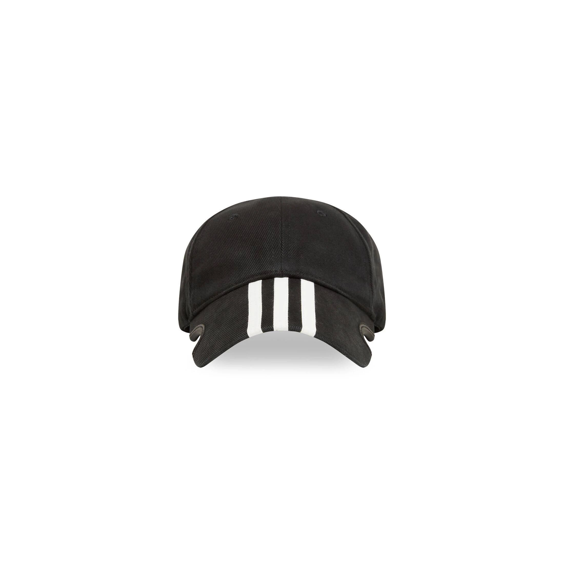 o1la1rc1a0924 Size: S / Cap in Black/White