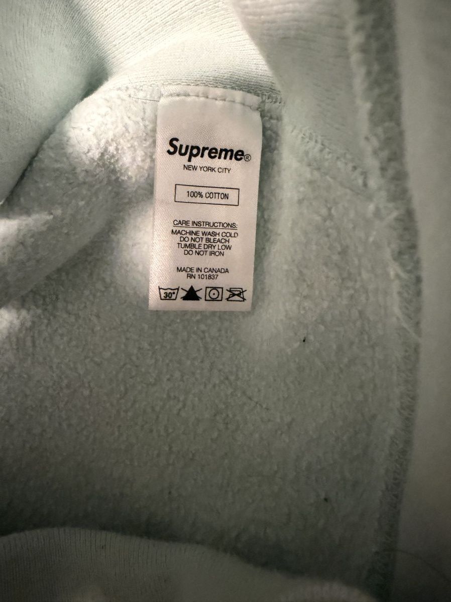 Supreme Supreme - Rare box logo Size US M / EU 48-50 / 2 - 5 Thumbnail