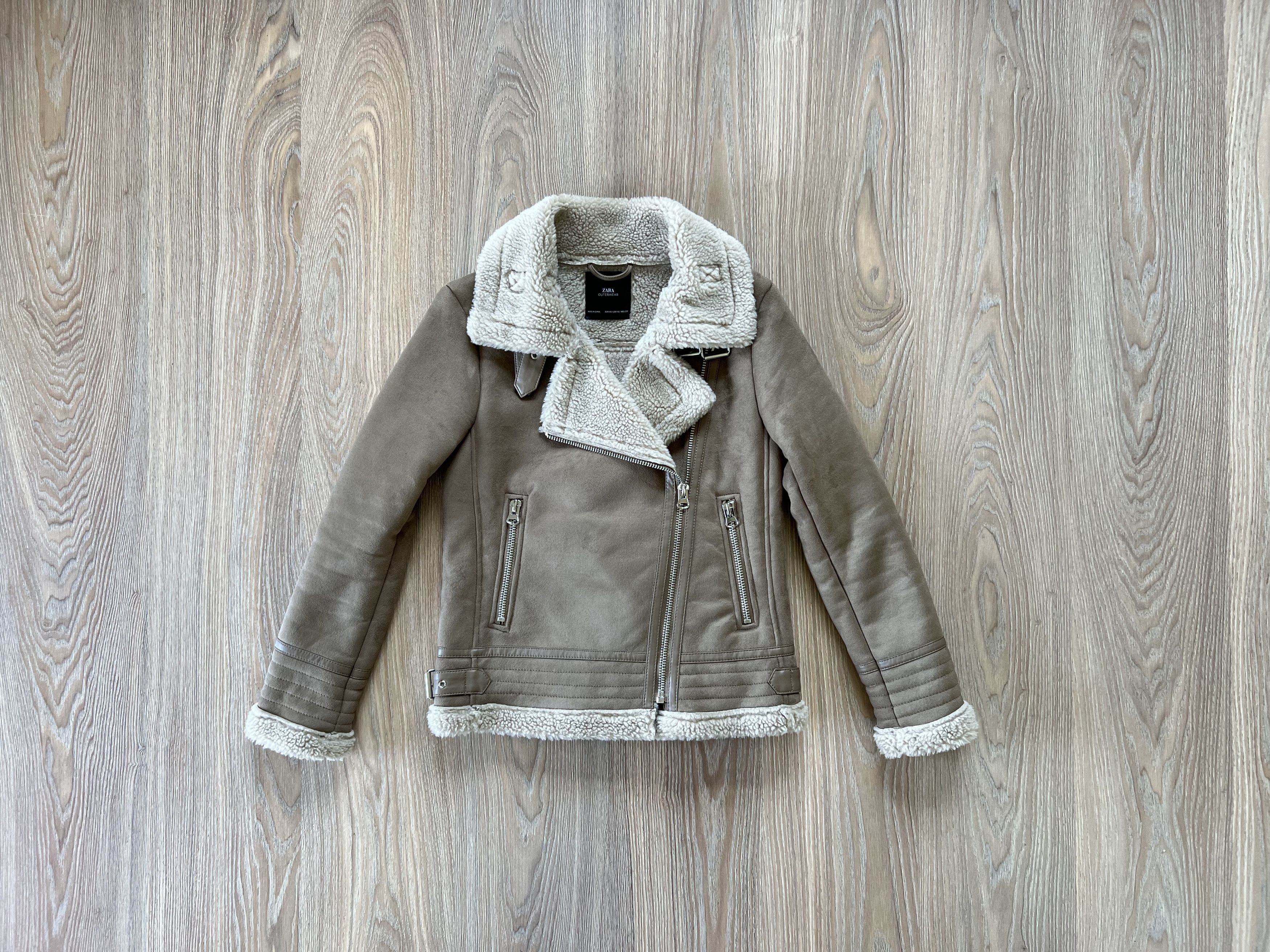 image of Zara Outerwear Sherpa Women's Jacket in Sand (Size XS)