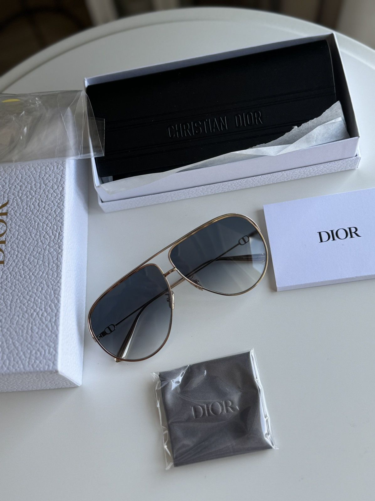 Dior Christian Dior Sunglasses Size ONE SIZE - 2 Thumbnail
