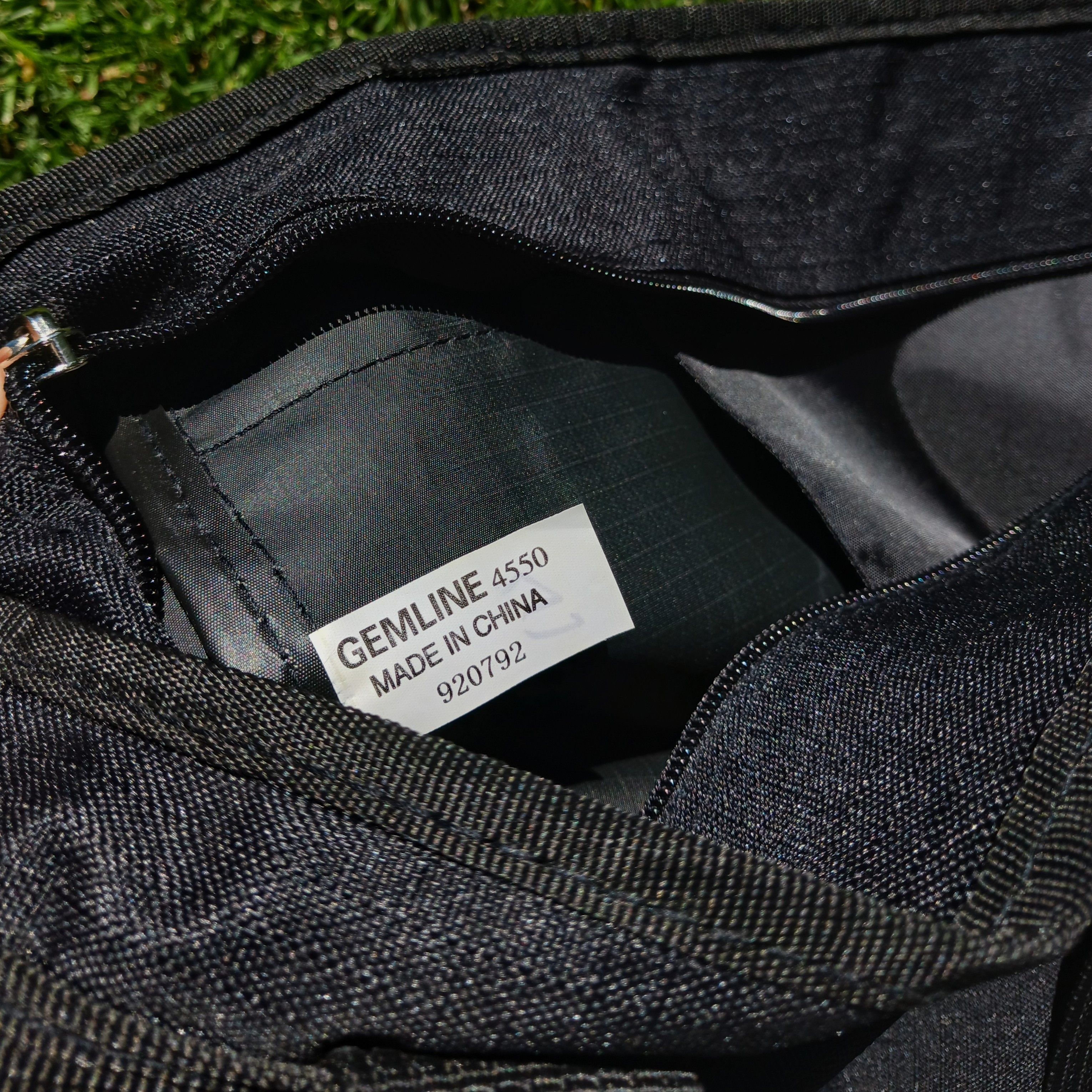 Vintage Cialis "Multi-Pocket" Vintage 2000s Gemline Pharma Tote Bag Size ONE SIZE - 4 Thumbnail