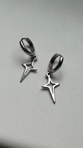 Jewelry Kuramochi x Rina 4 Point Star Earring Size ONE SIZE - 8 Thumbnail