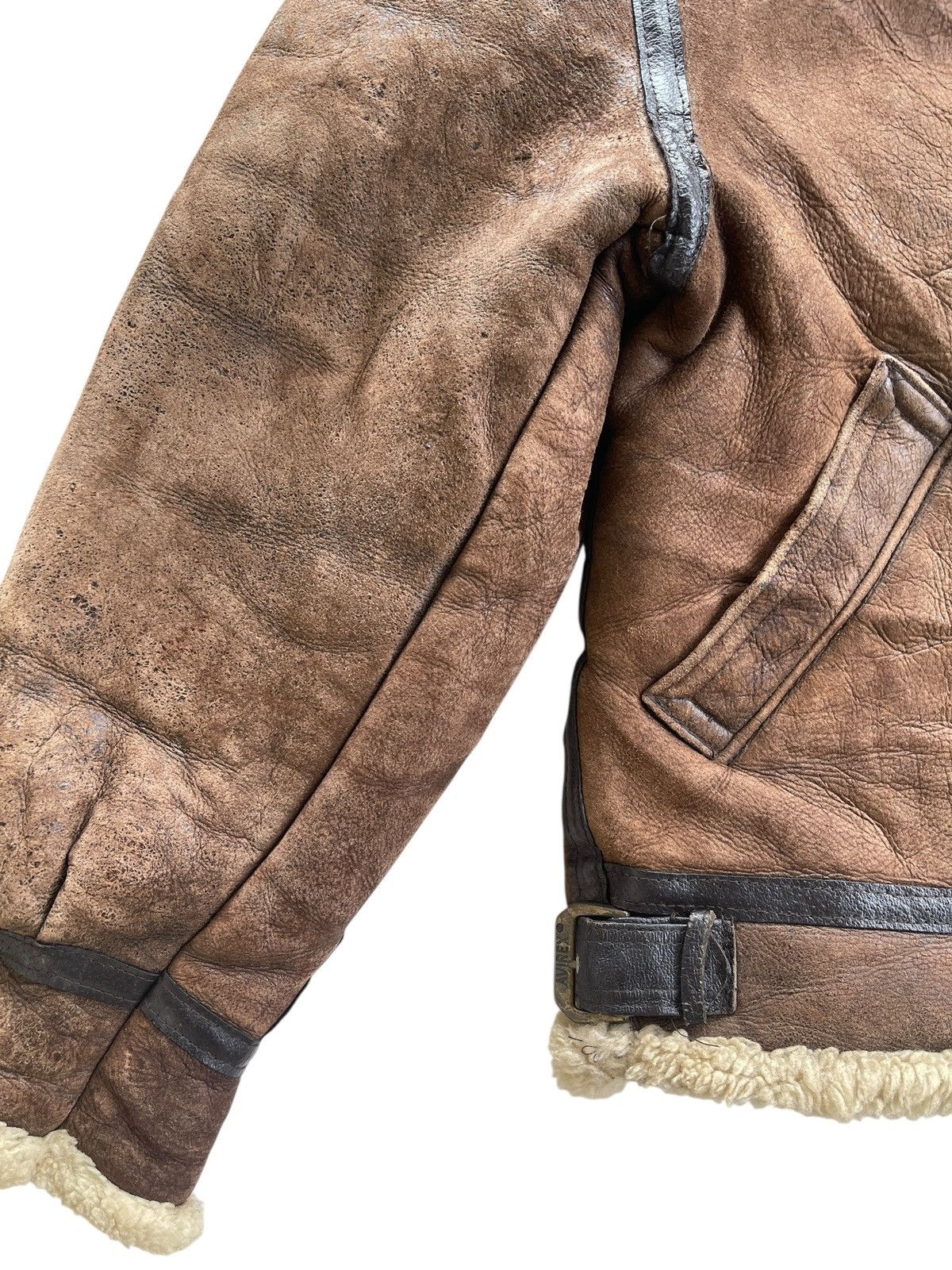 Avirex Avirex Type B-3 Sheepskin Shearling Jacket (size 38) Size US M / EU 48-50 / 2 - 16 Thumbnail