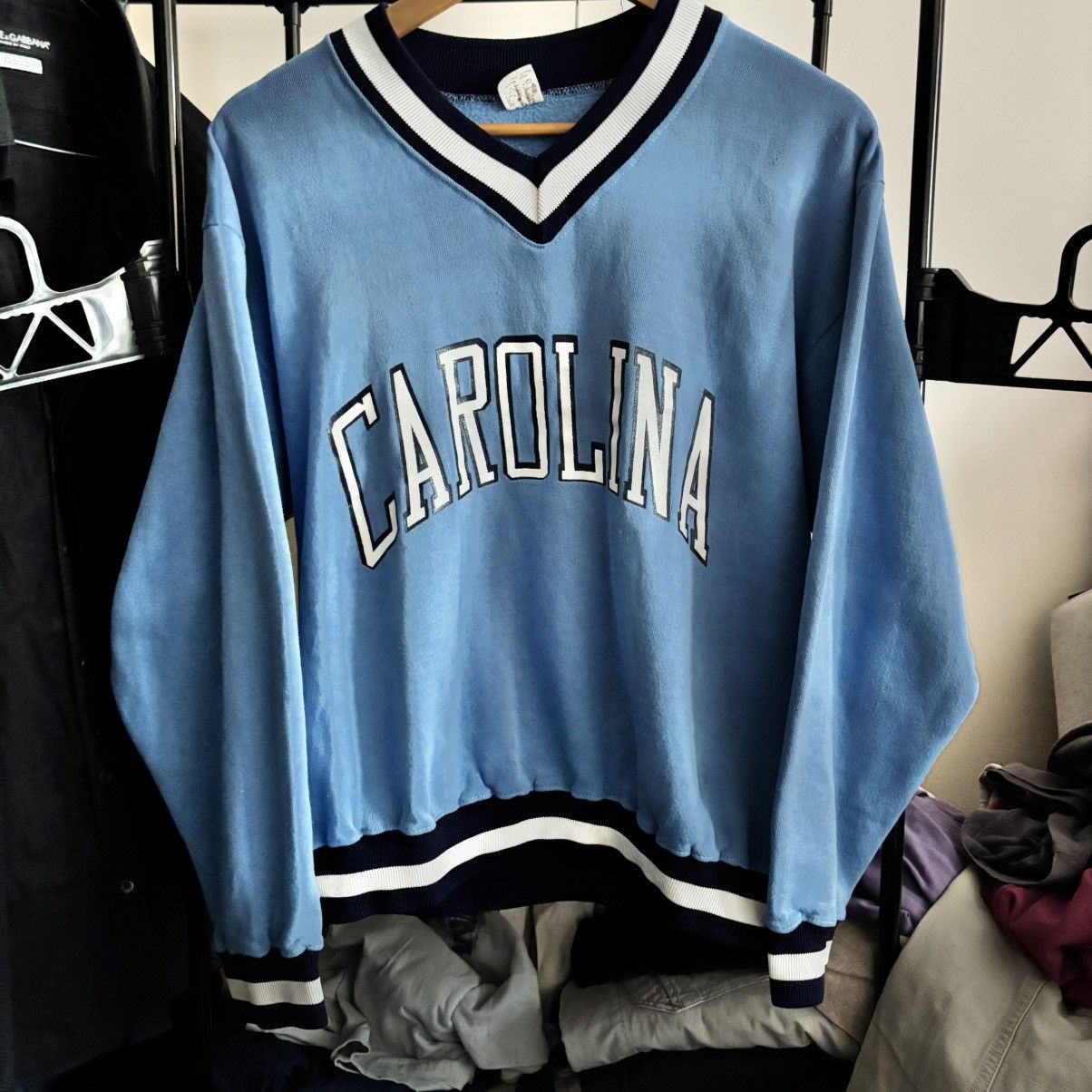 Vintage Vintage 70’s V Crewneck Russell Athletic Sweatshirt ERD Punk Size US M / EU 48-50 / 2 - 1 Thumbnail